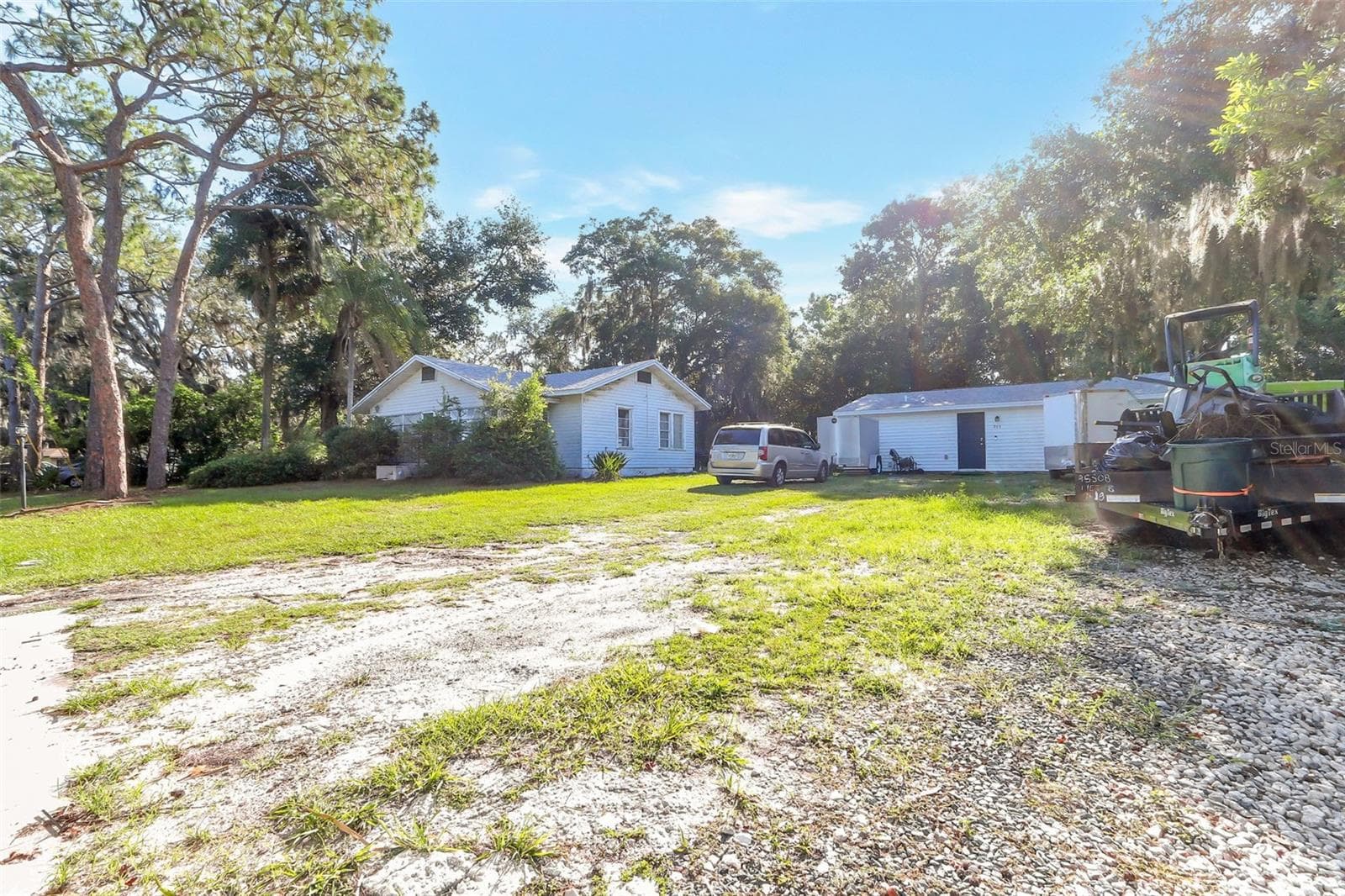 Single Family Residence at 917 OXFORD ST, LONGWOOD, photo 4 of 15
