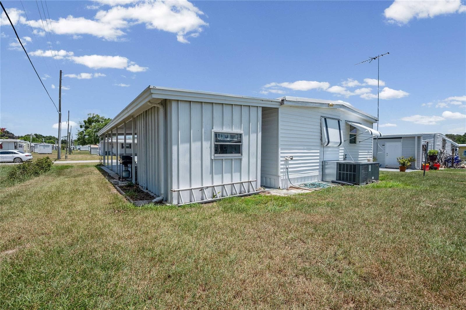 Mobile Home at 5301 FLINT ST, ZEPHYRHILLS, photo 30 of 62
