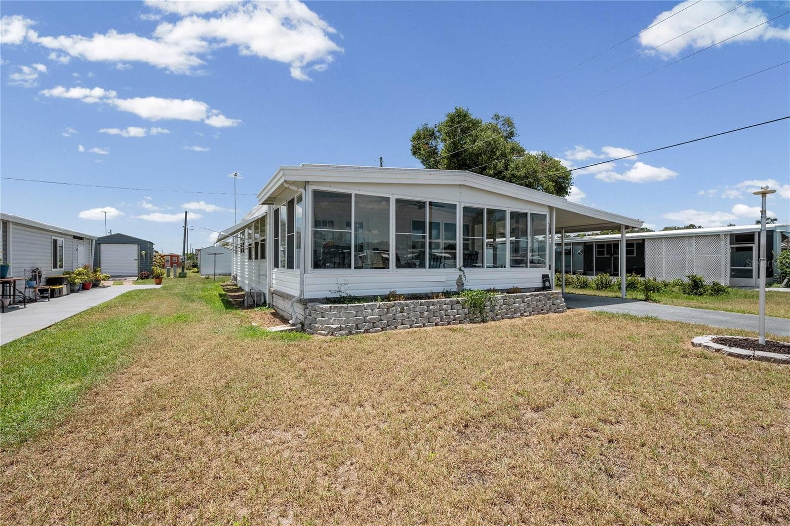 You don't want to miss 5301 Flint in Betmar Acres!! - 5301 FLINT ST, ZEPHYRHILLS