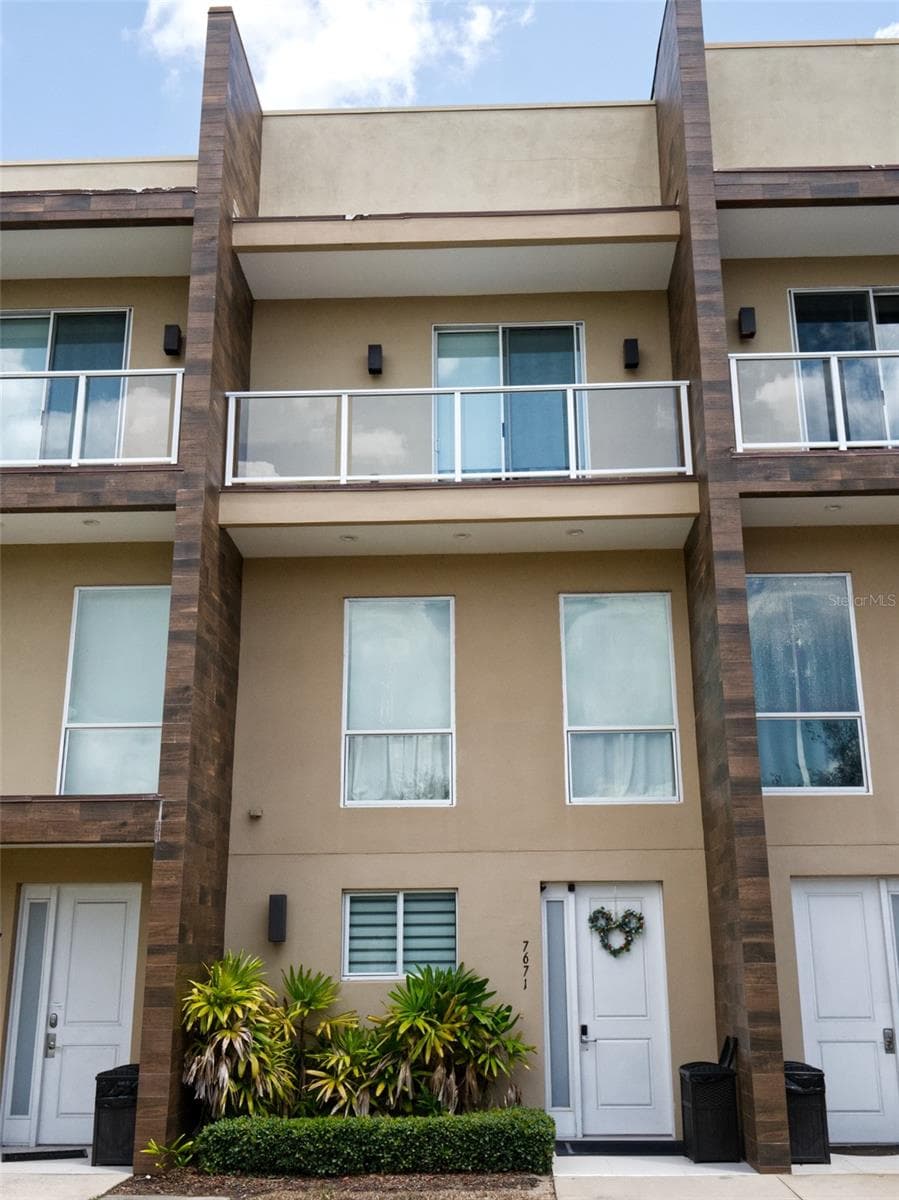 7671 RECIFE DR #13-88