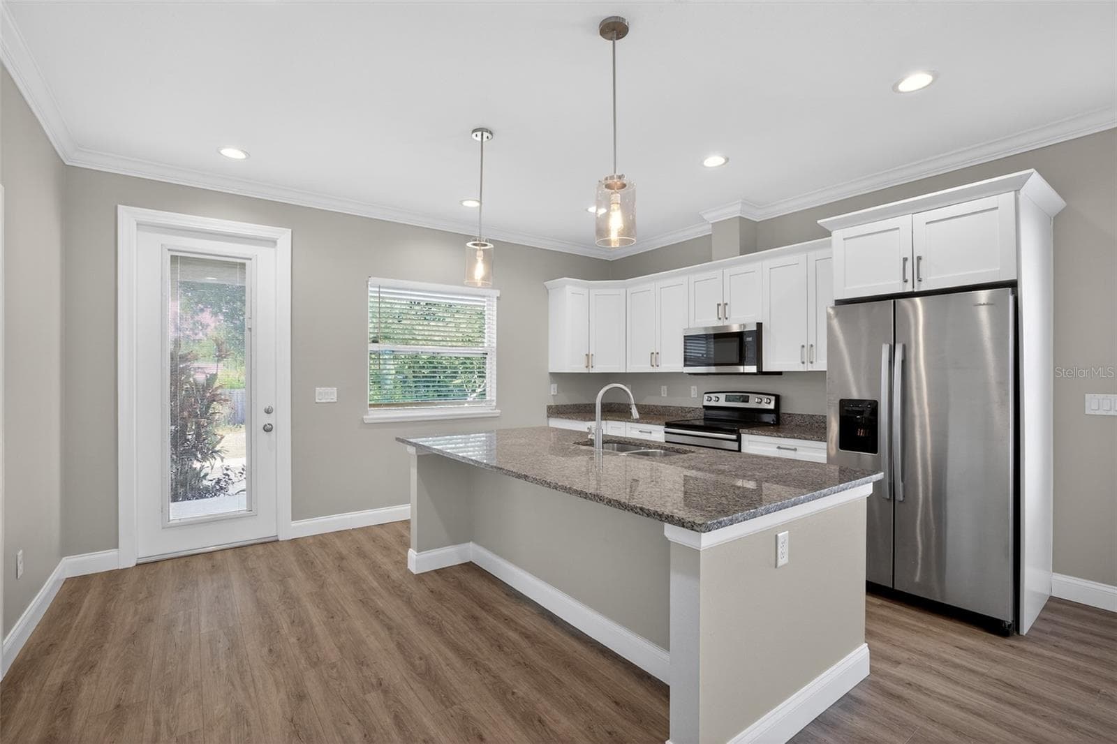 Single Family Residence at 7977 49TH AVE N, ST PETERSBURG, photo 11 of 30