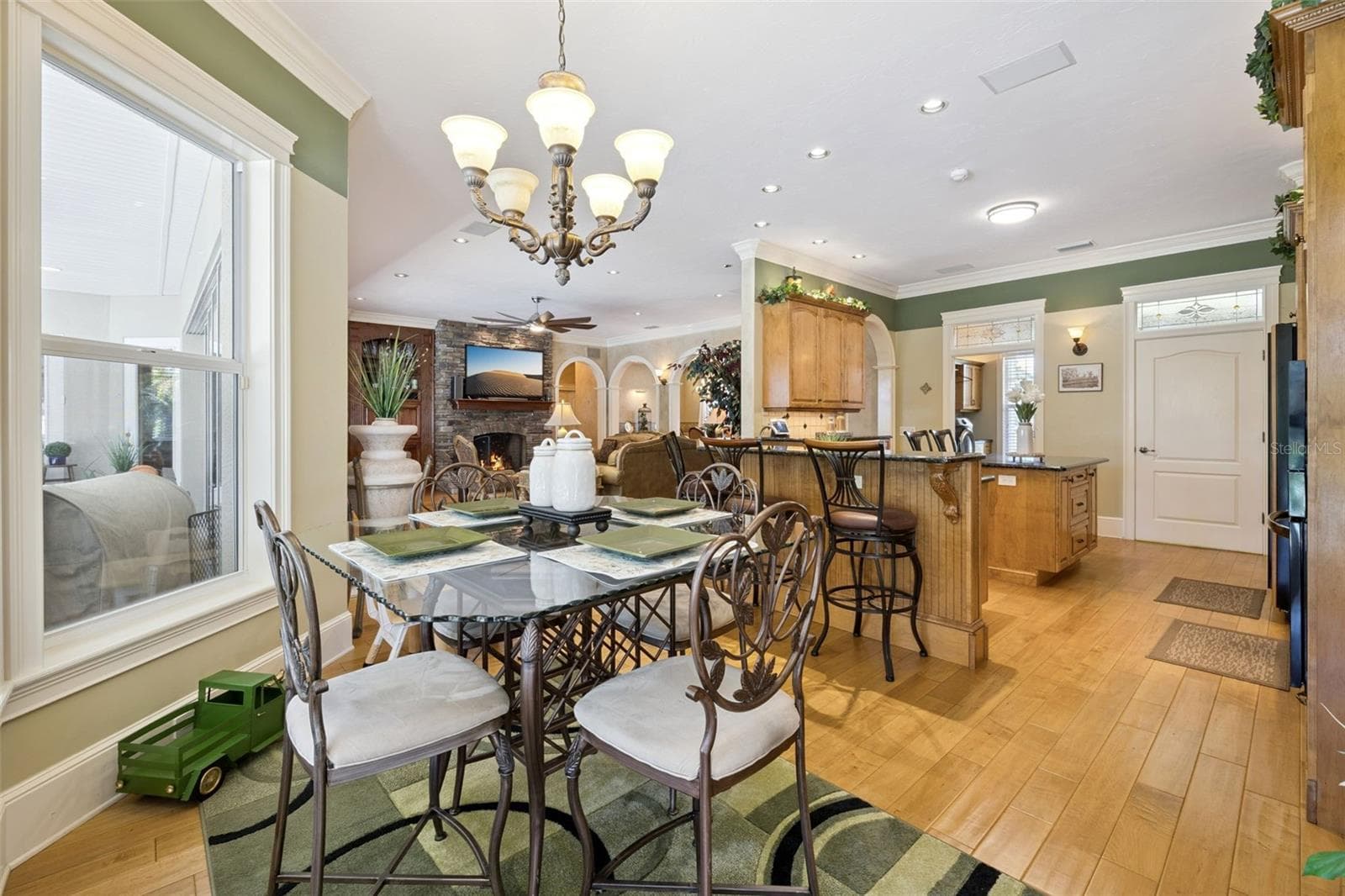 Single Family Residence at 605 OLD MOUNT DORA RD, EUSTIS, photo 18 of 57