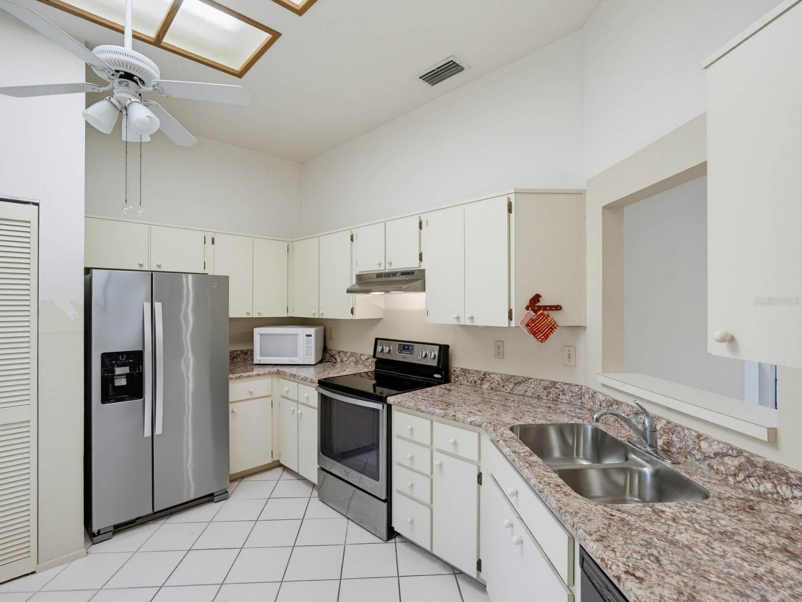 Villa at 3454 KILLDEER PL, PALM HARBOR, photo 15 of 41