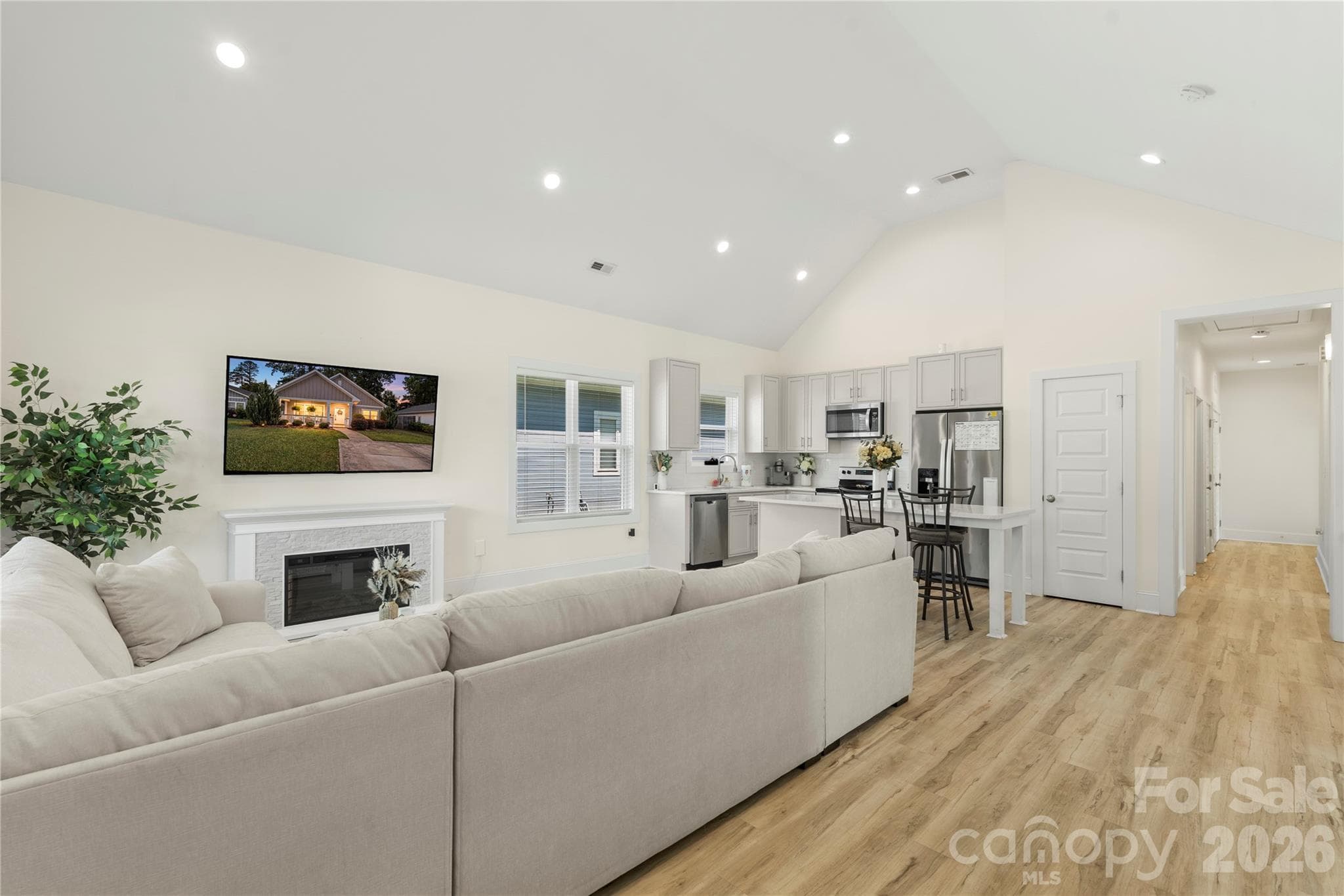 Single Family Residence at 1613 Newcastle Street, Charlotte, photo 6 of 46