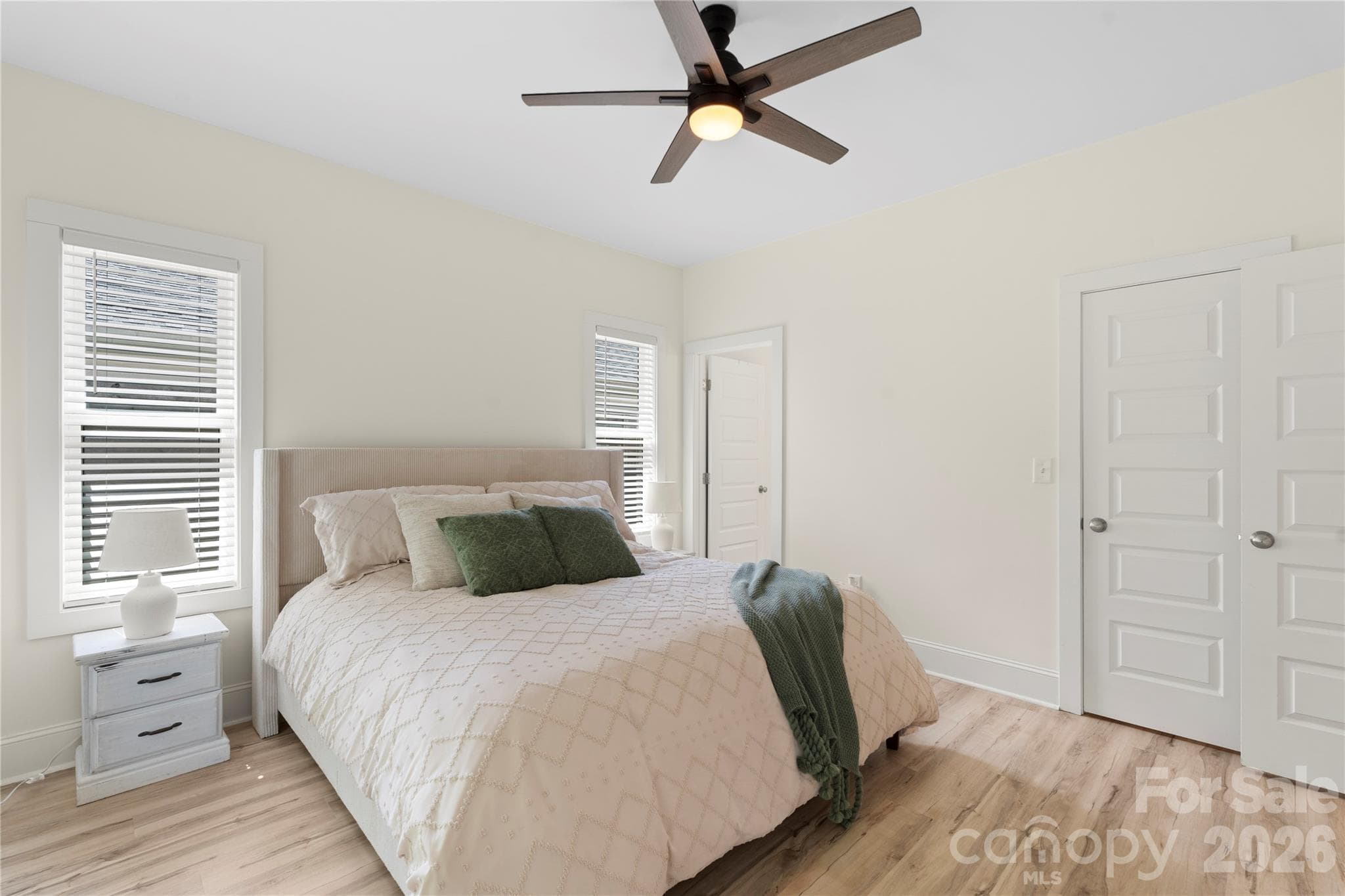 Single Family Residence at 1613 Newcastle Street, Charlotte, photo 23 of 46