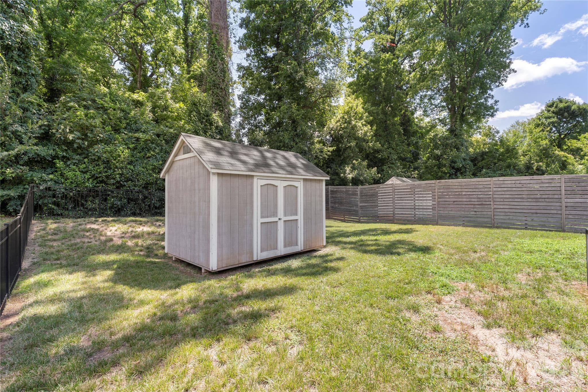 Single Family Residence at 1613 Newcastle Street, Charlotte, photo 35 of 46