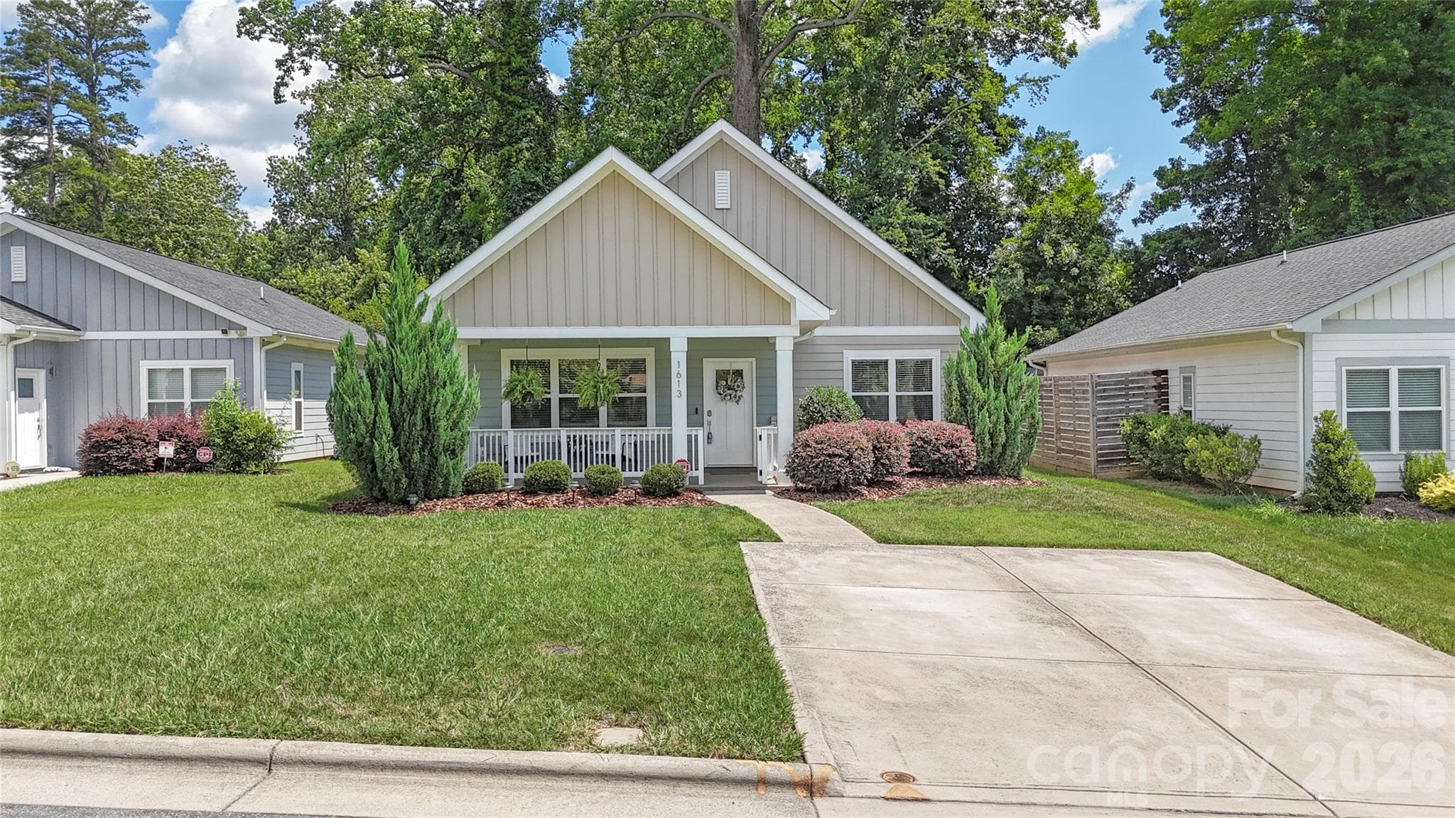 Single Family Residence at 1613 Newcastle Street, Charlotte, photo 42 of 46