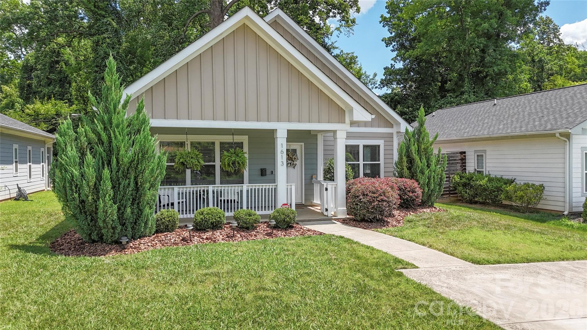 Single Family Residence at 1613 Newcastle Street, Charlotte, photo 43 of 46