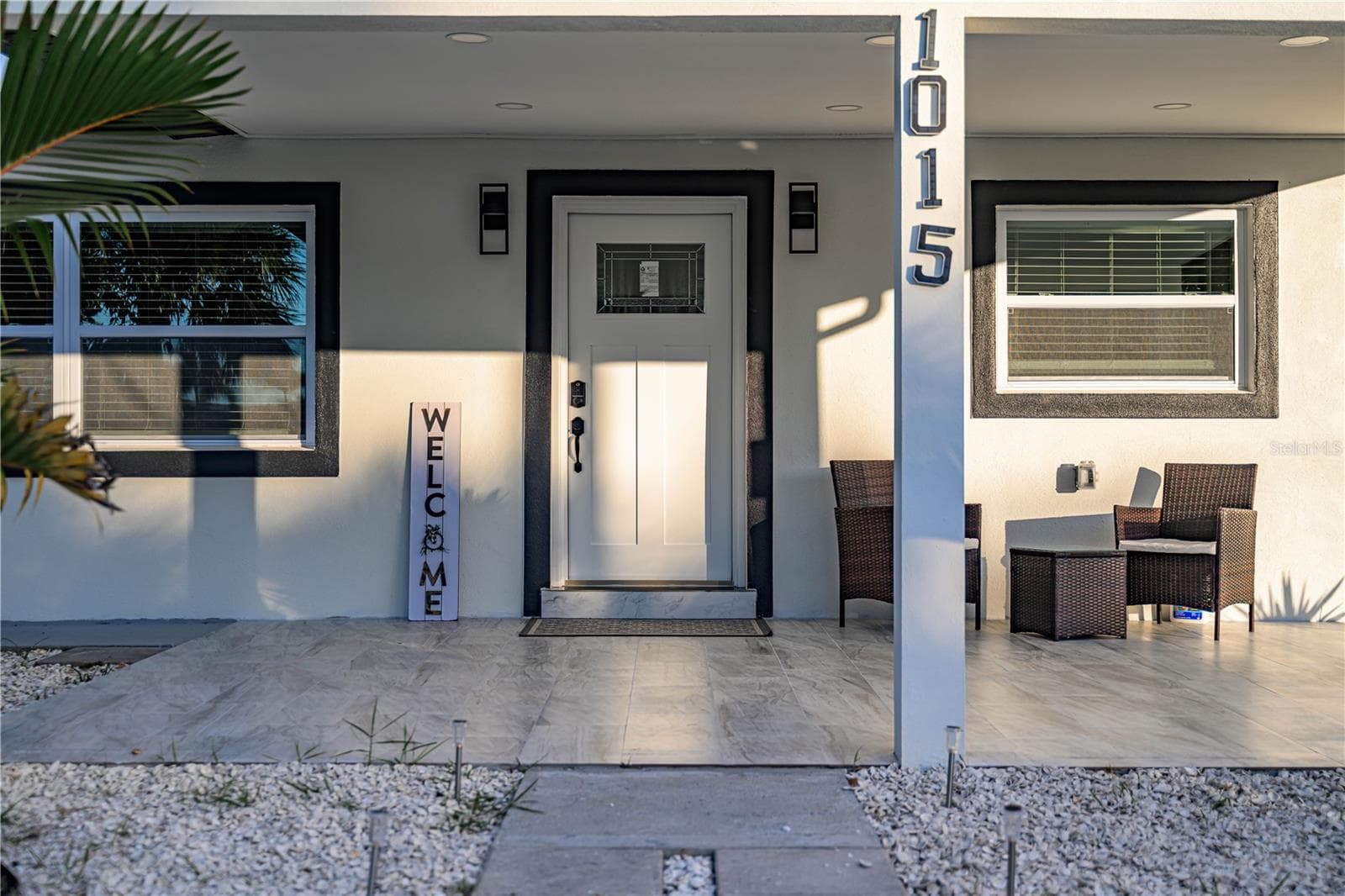 Single Family Residence at 1015 BOCA CIEGA ISLE DR, ST PETE BEACH, photo 4 of 51
