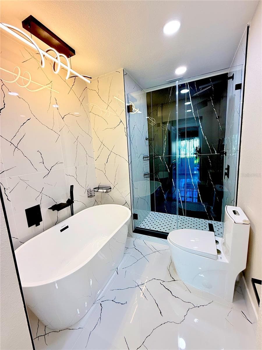 Single Family Residence at 1015 BOCA CIEGA ISLE DR, ST PETE BEACH, photo 26 of 51