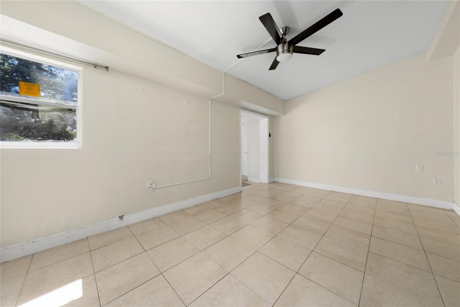Single Family Residence at 4604 ROBBINS AVE, ORLANDO, photo 10 of 29