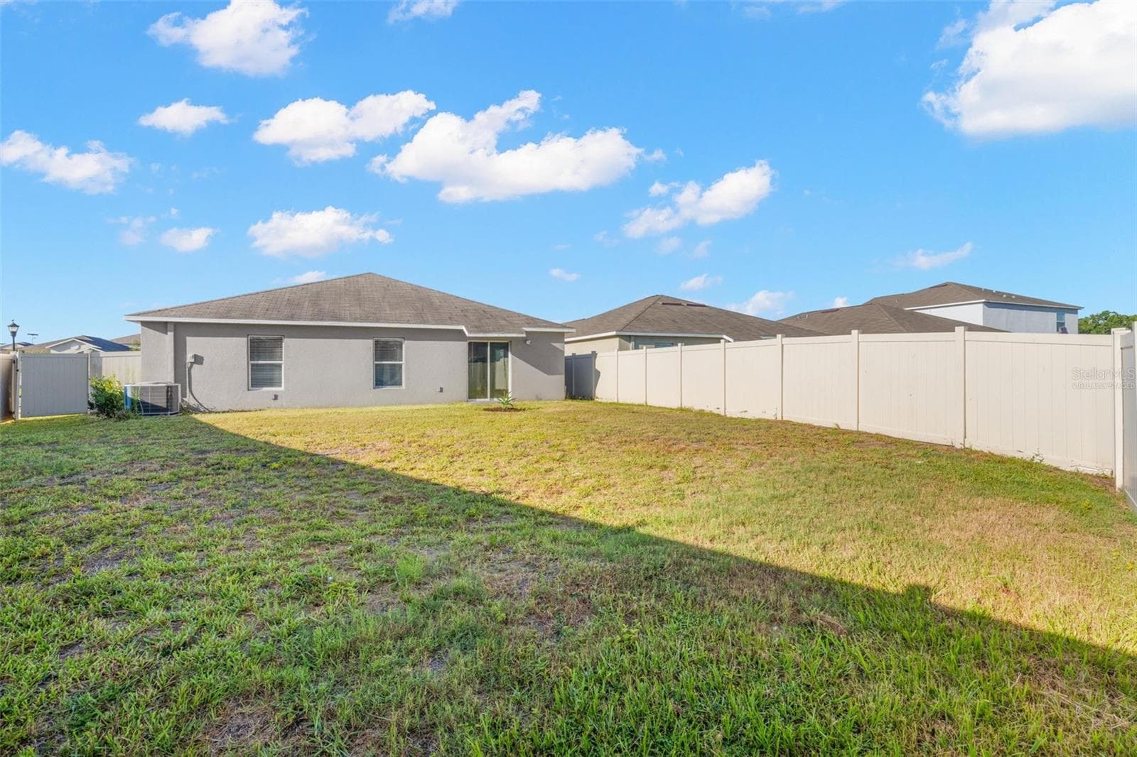 Single Family Residence at 6810 TRENT CREEK DR, SUN CITY CENTER, photo 29 of 34