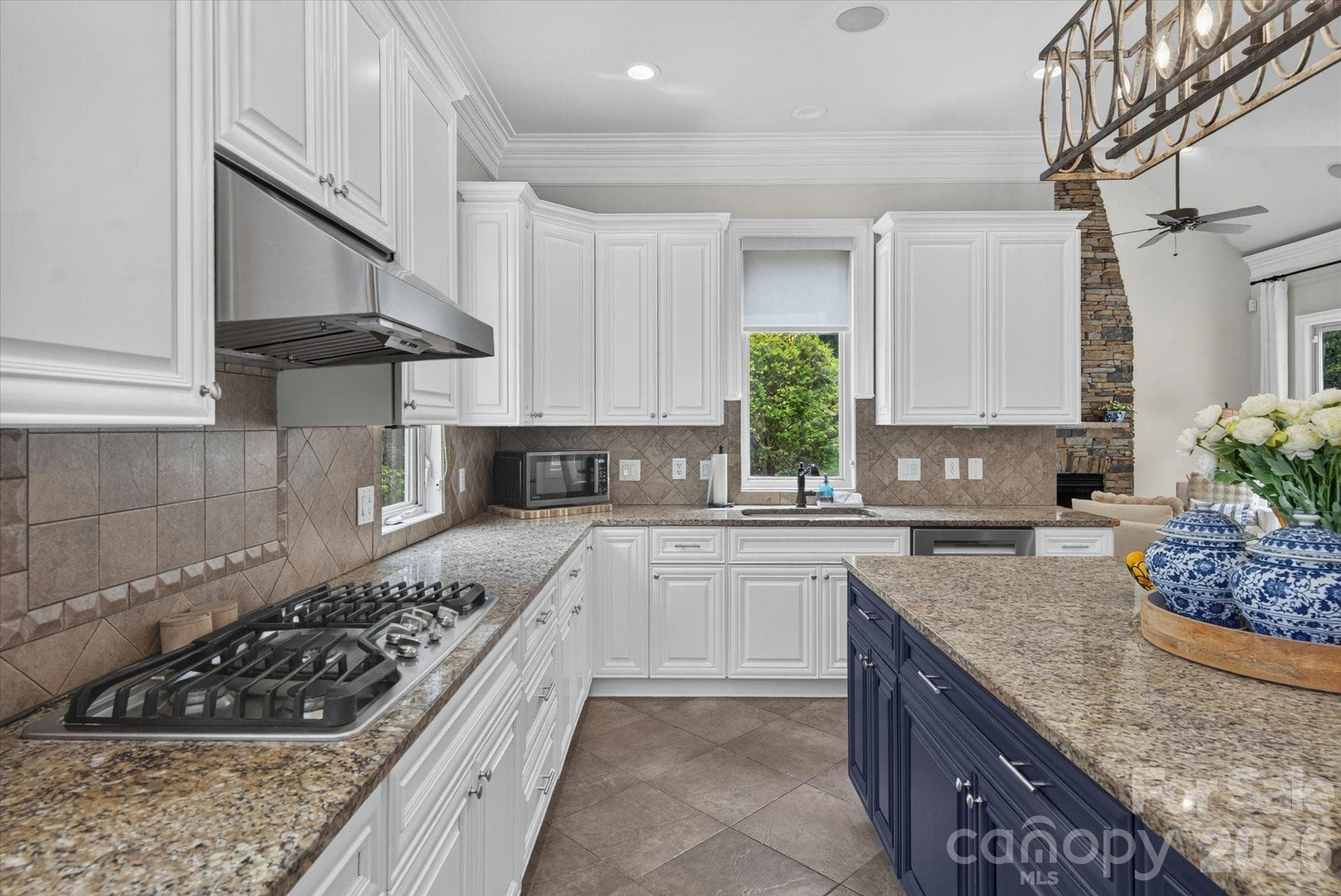 Single Family Residence at Fort Mill, photo 4 of 47