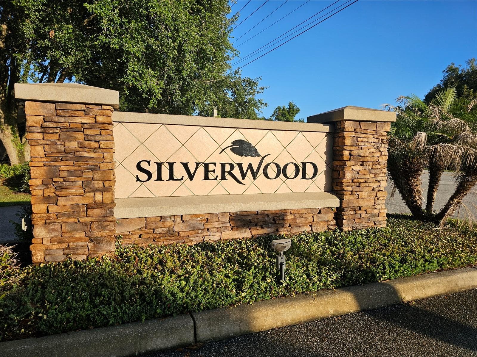 Entry Sign - 34224 SHADEWOOD CIR, LEESBURG