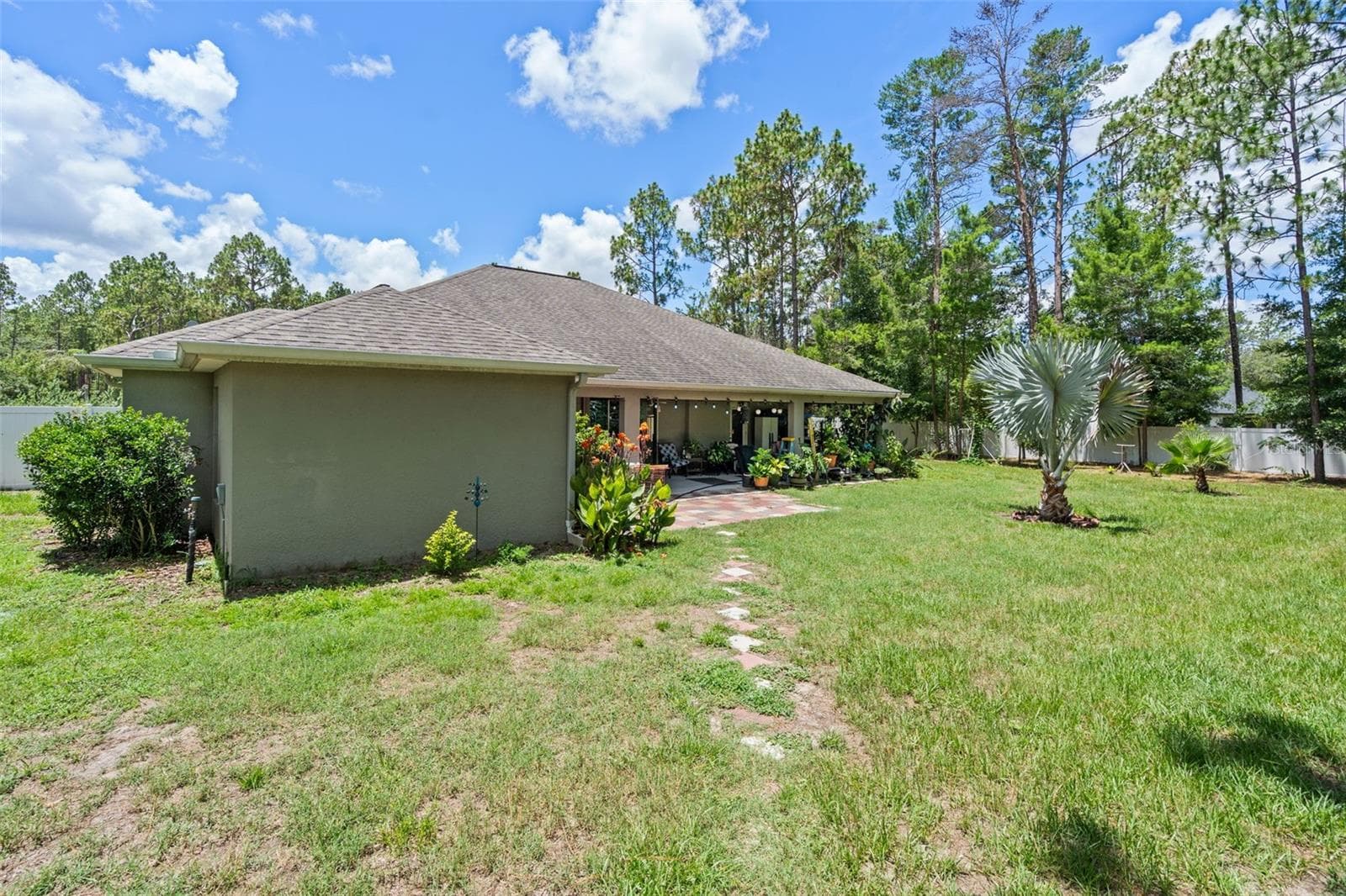 Single Family Residence at 15577 SAGO DR, BROOKSVILLE, photo 33 of 41
