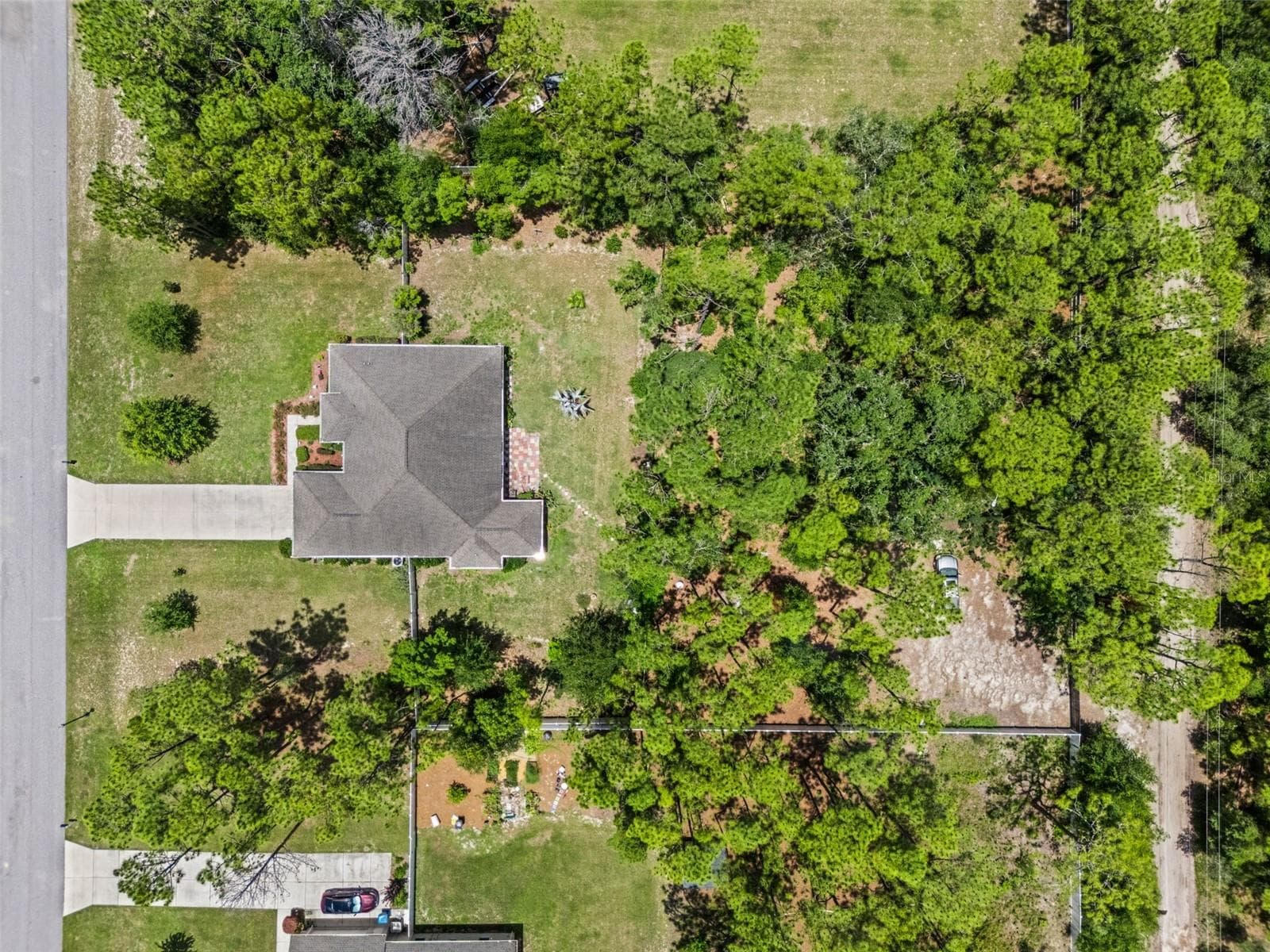 Single Family Residence at 15577 SAGO DR, BROOKSVILLE, photo 38 of 41