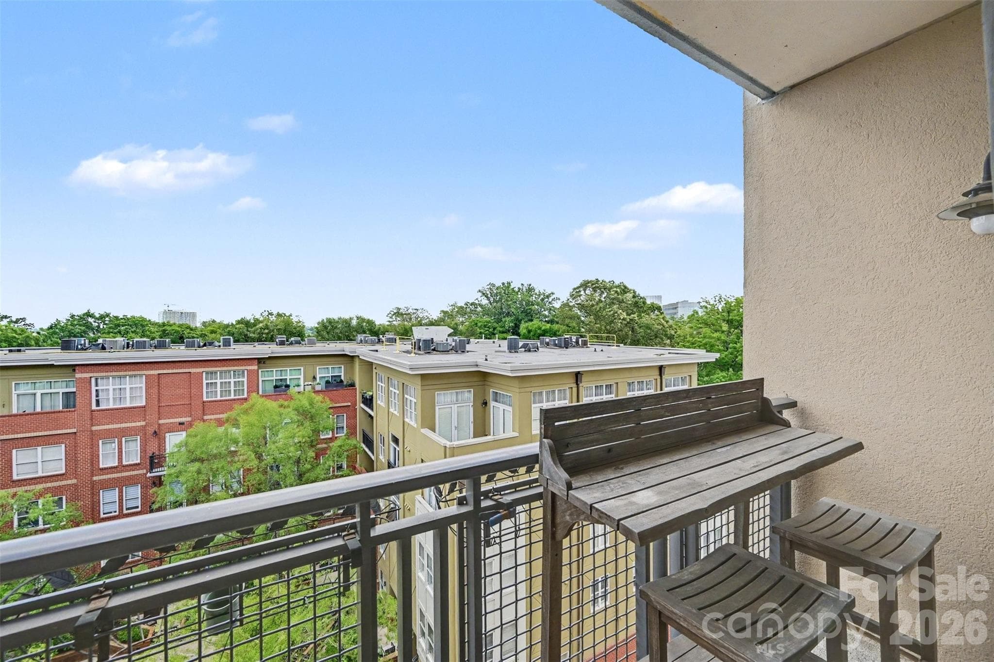 Condominium at 1315 East Boulevard, Charlotte, photo 10 of 27