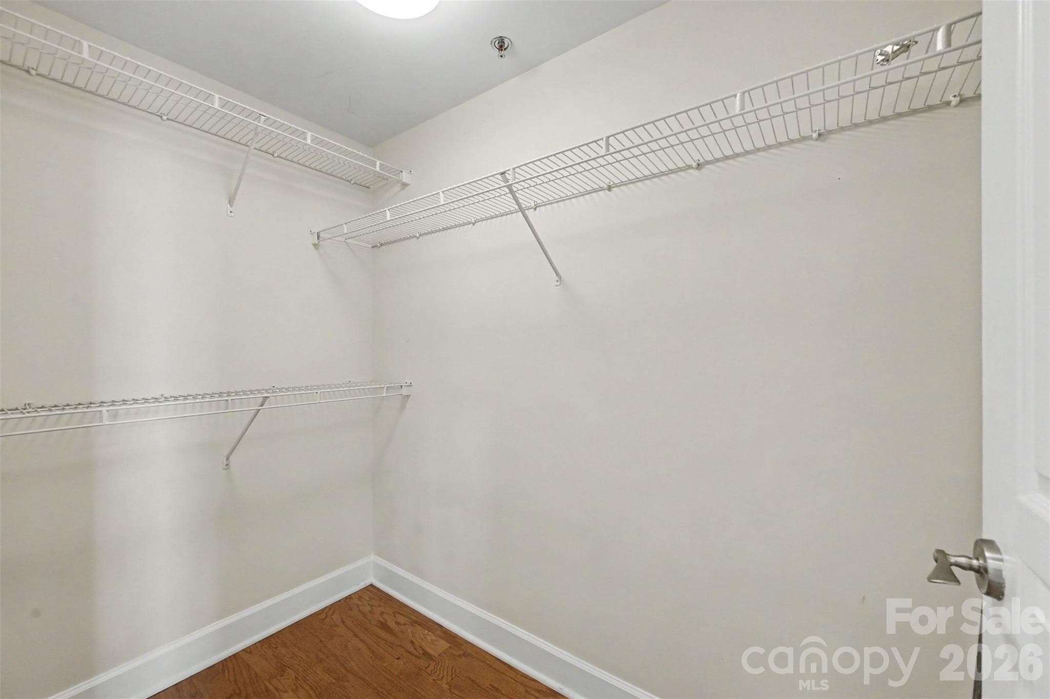 Condominium at 1315 East Boulevard, Charlotte, photo 15 of 27