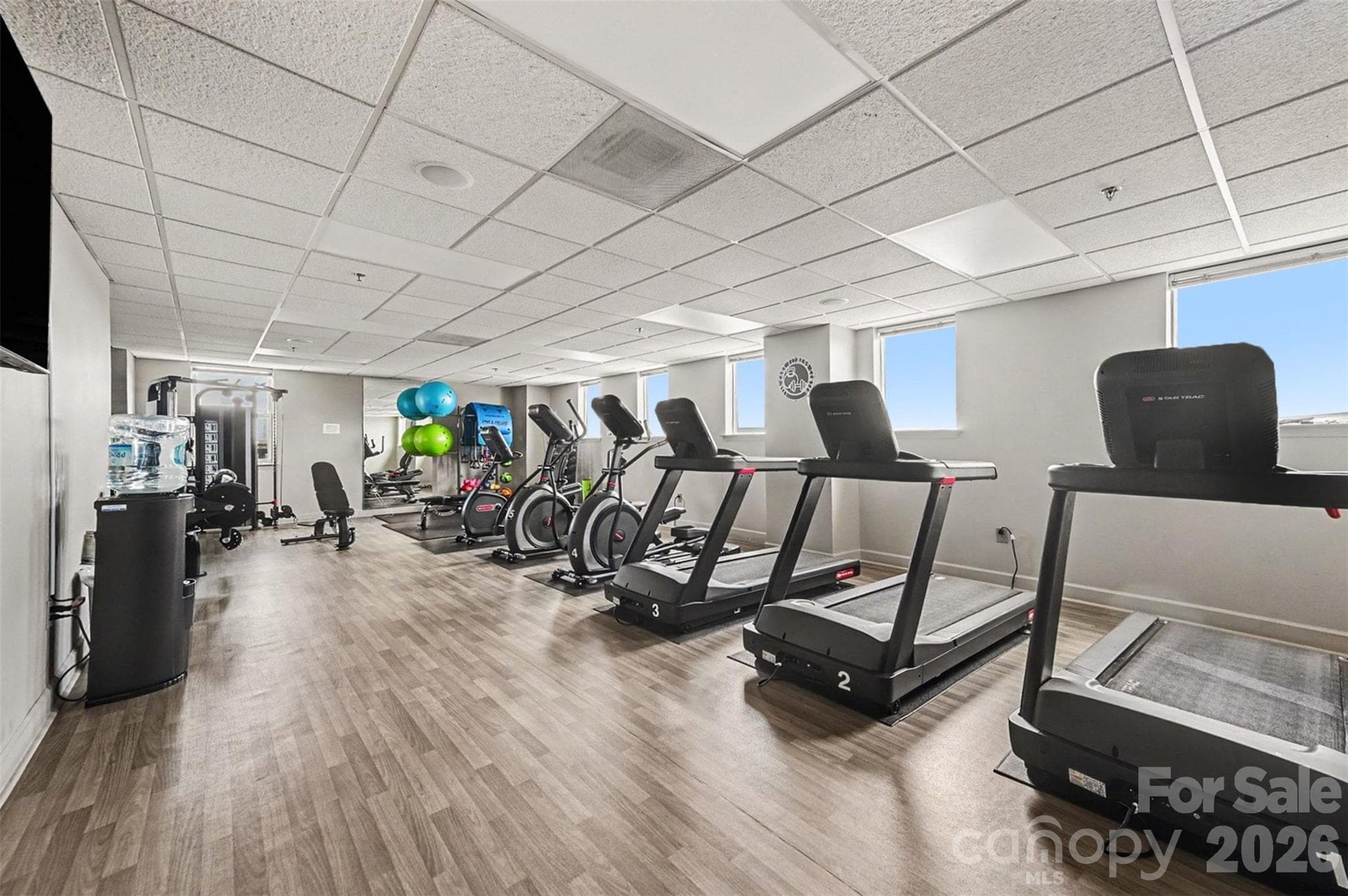 Condominium at 1315 East Boulevard, Charlotte, photo 21 of 27