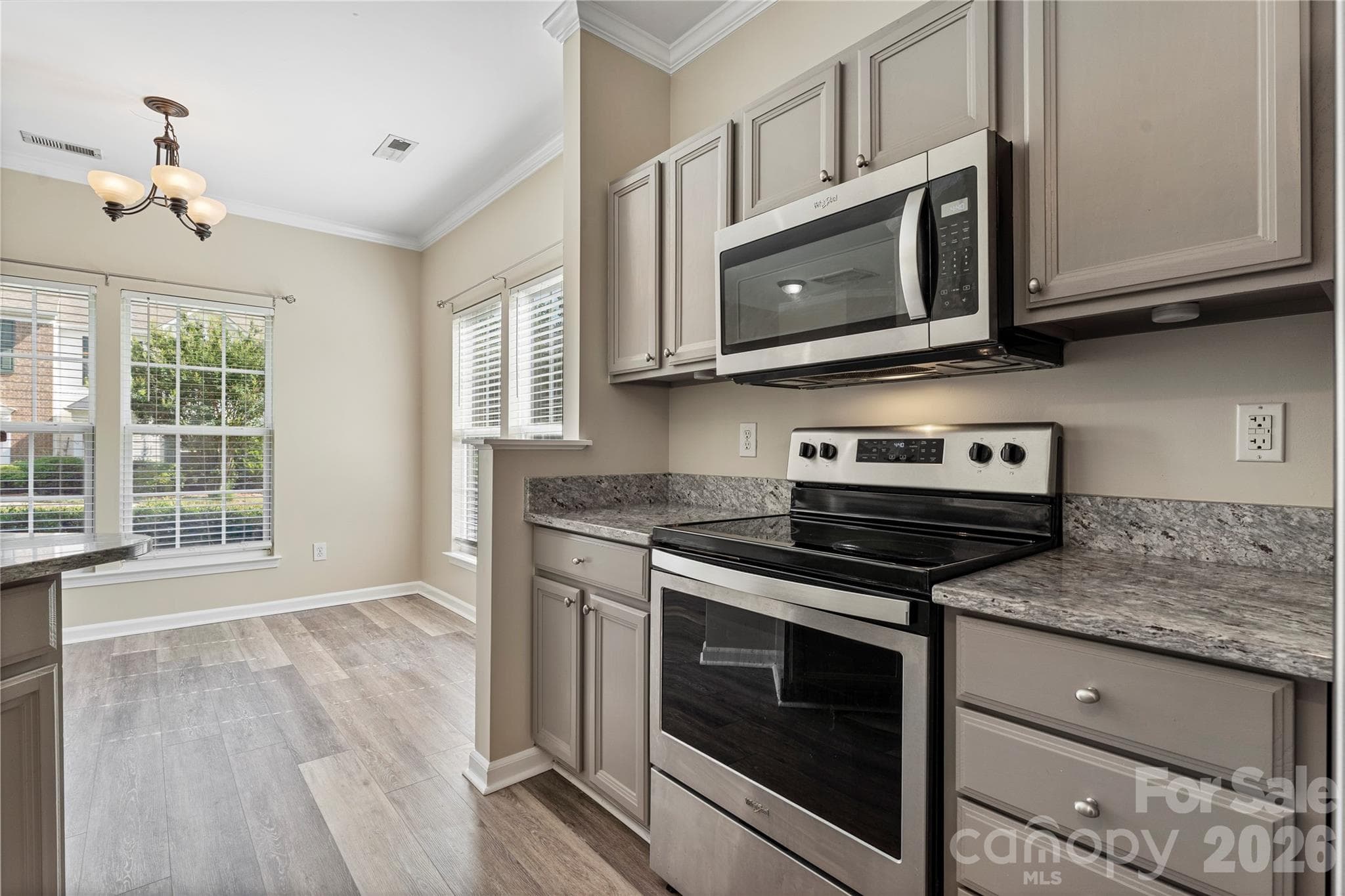 Townhouse at Charlotte, photo 6 of 39