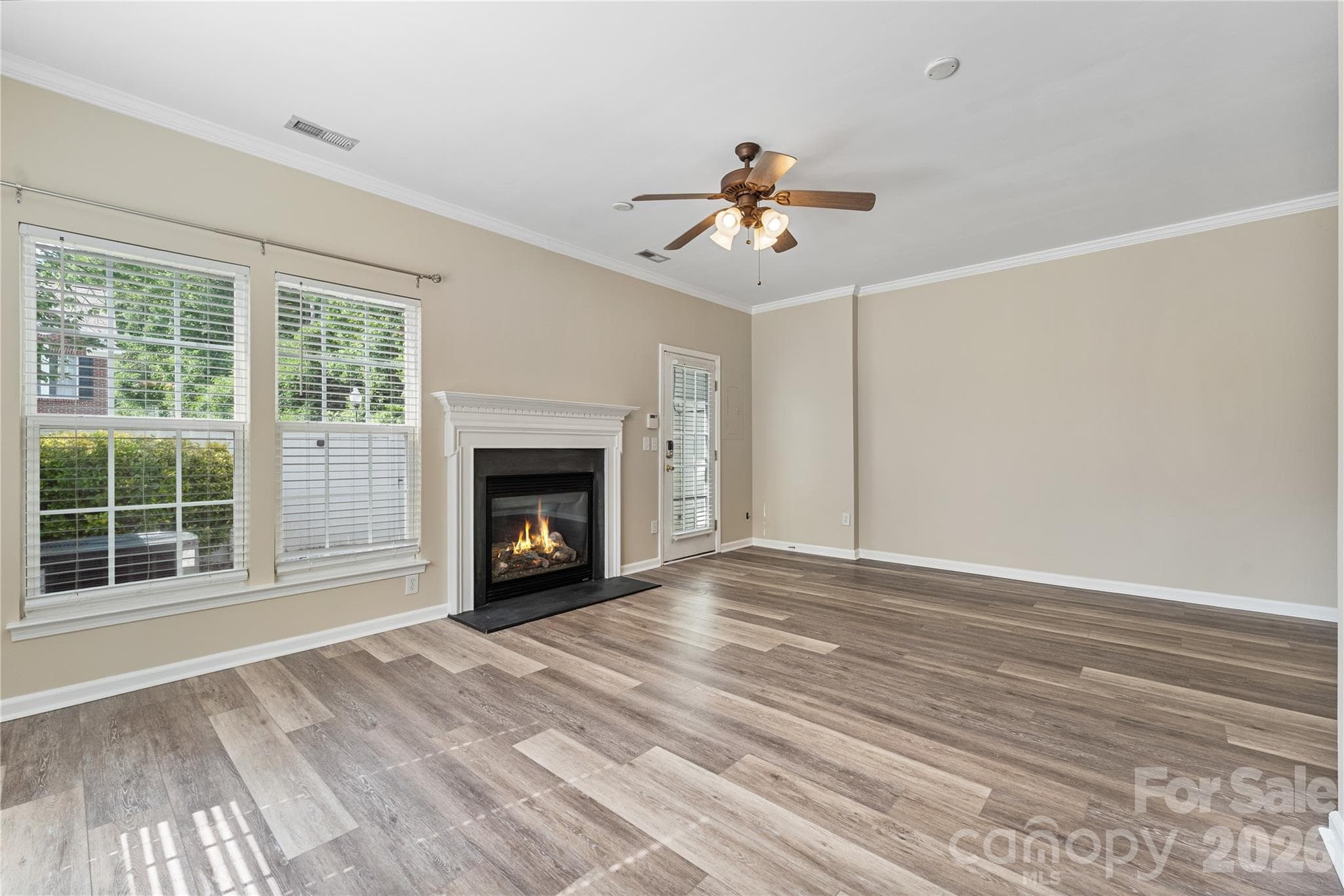 Townhouse at Charlotte, photo 7 of 39