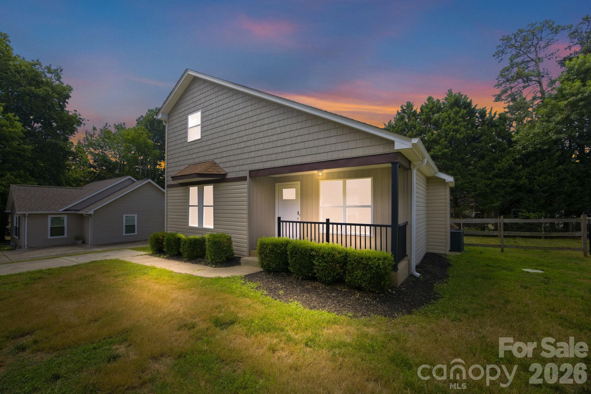 Single Family Residence at Denver, photo 2 of 32