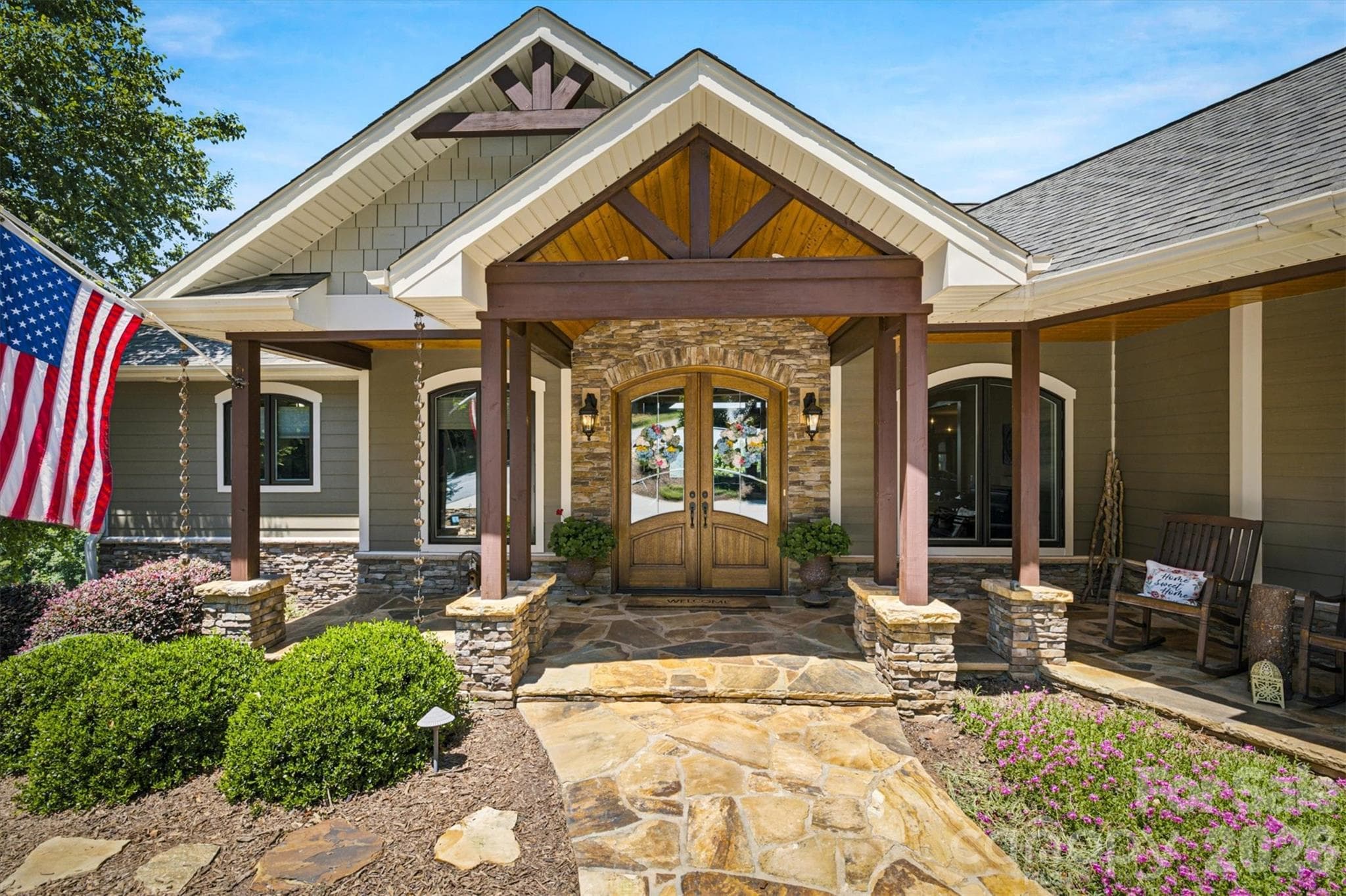 Single Family Residence at Lenoir, photo 2 of 48