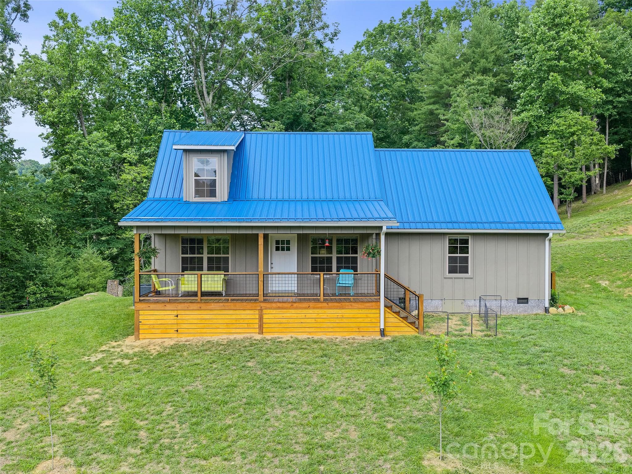 Single Family Residence at Green Mountain, photo 2 of 27