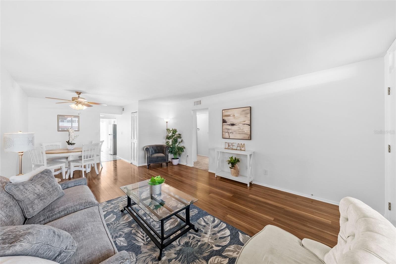Condominium at 5095 BAY ST NE #114, ST PETERSBURG, photo 7 of 38