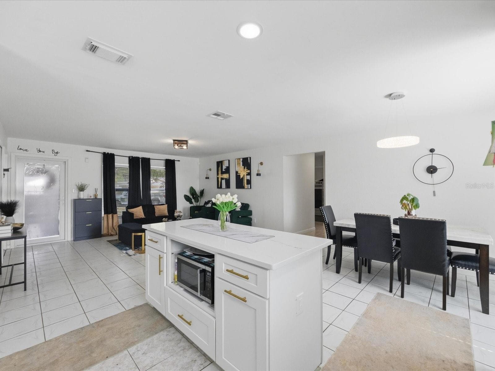 Single Family Residence at 5275 SIGNAL HILL RD, ORLANDO, photo 12 of 32