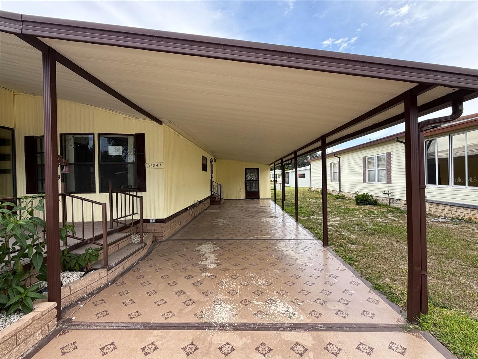 Manufactured Home at 35044 MCCULLOUGHS LEAP, ZEPHYRHILLS, photo 5 of 25