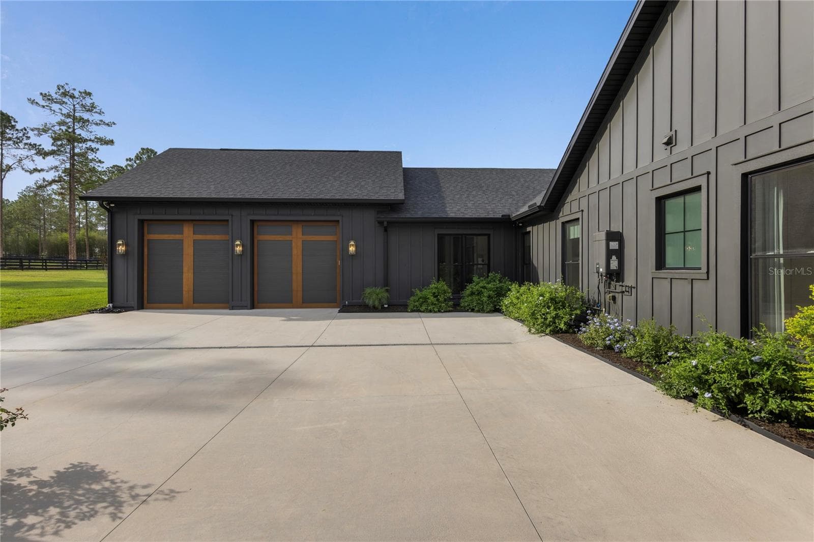 Single Family Residence at 23741 RIDGE LINK RD, EUSTIS, photo 11 of 53