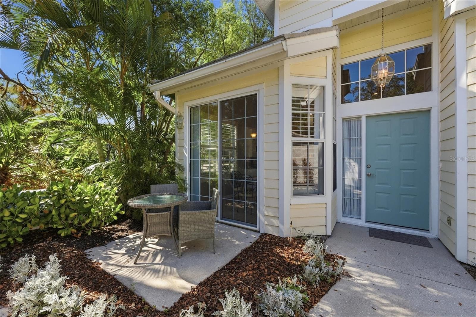Villa at 7906 WHITEBRIDGE GLN, UNIVERSITY PARK, photo 2 of 68