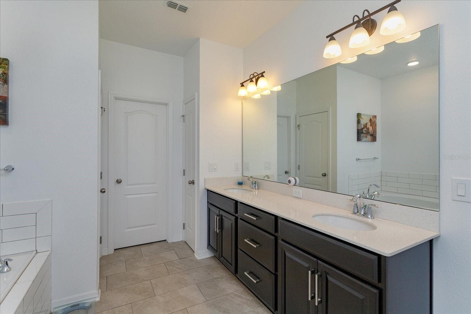 Primary Bathroom - 16707 SANCTUARY DR, WINTER GARDEN