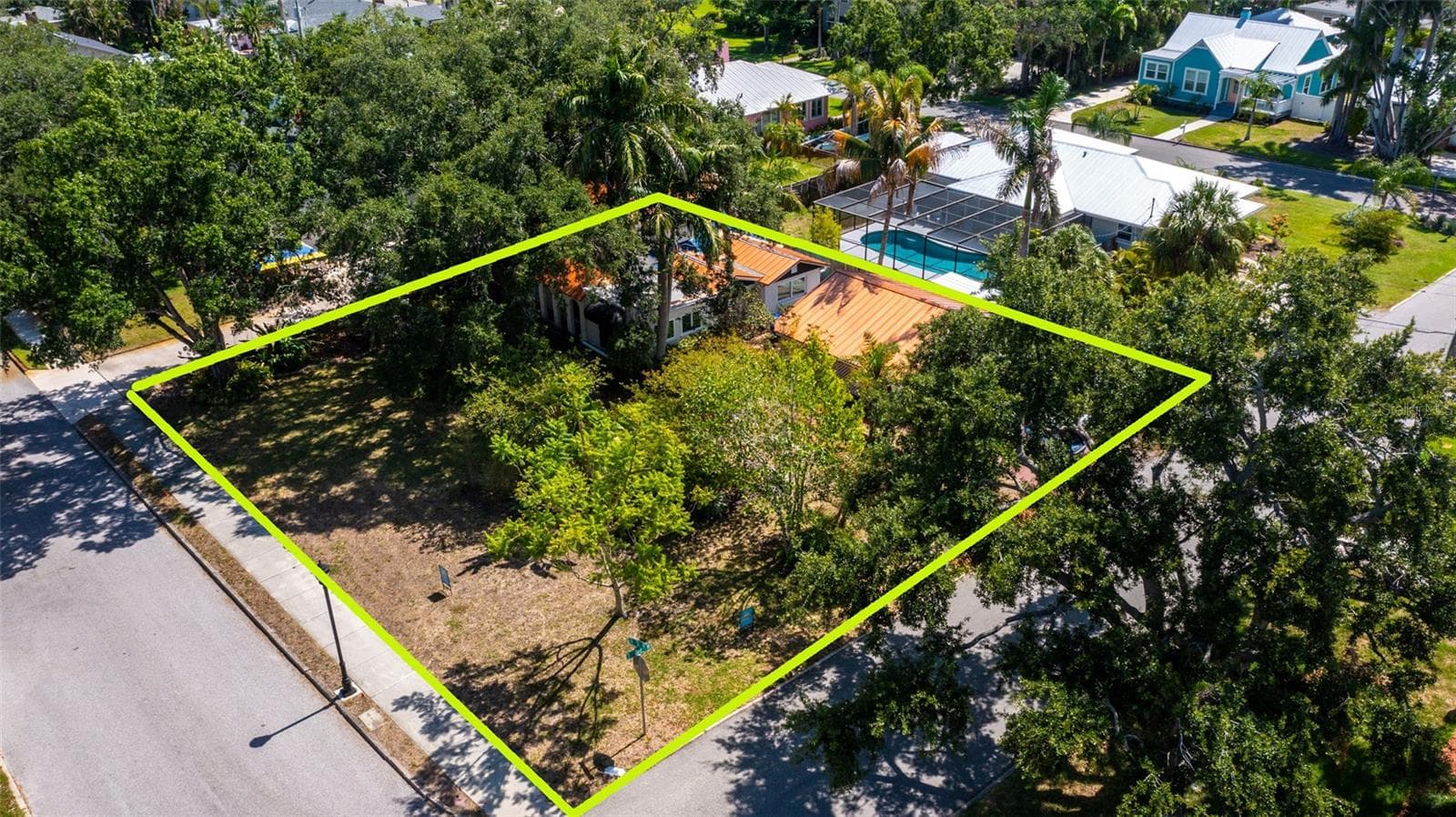 Single Family Residence at 219 24 ST W, BRADENTON, photo 3 of 39