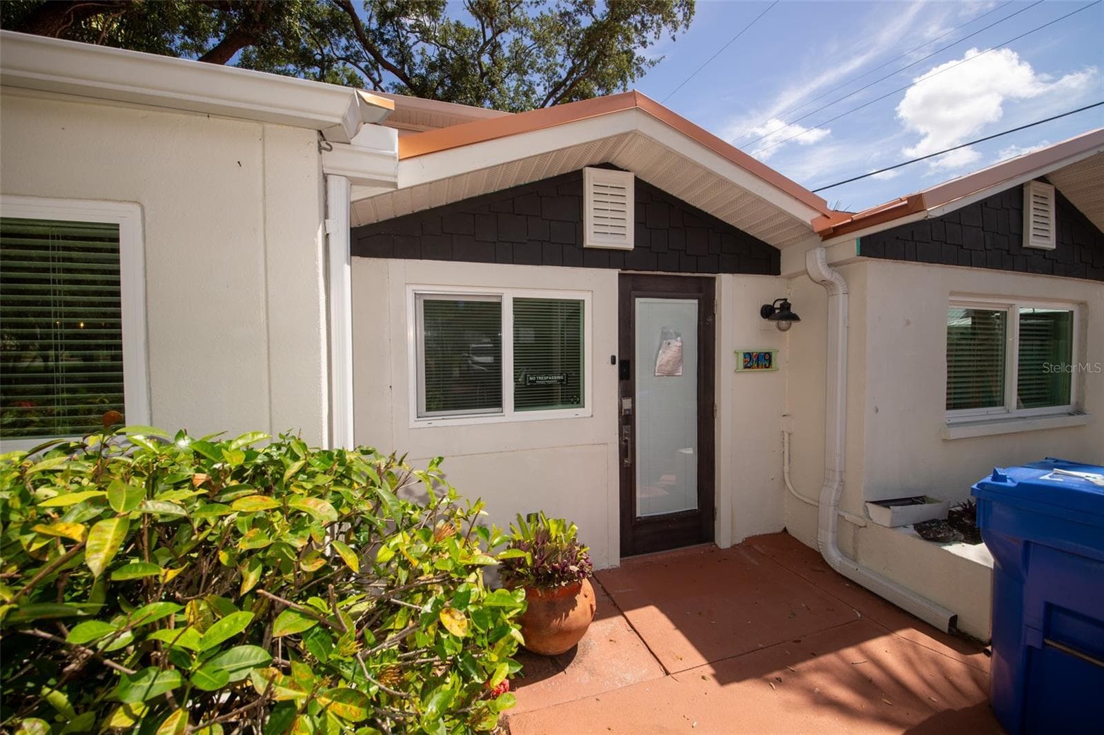 Single Family Residence at 219 24 ST W, BRADENTON, photo 6 of 39