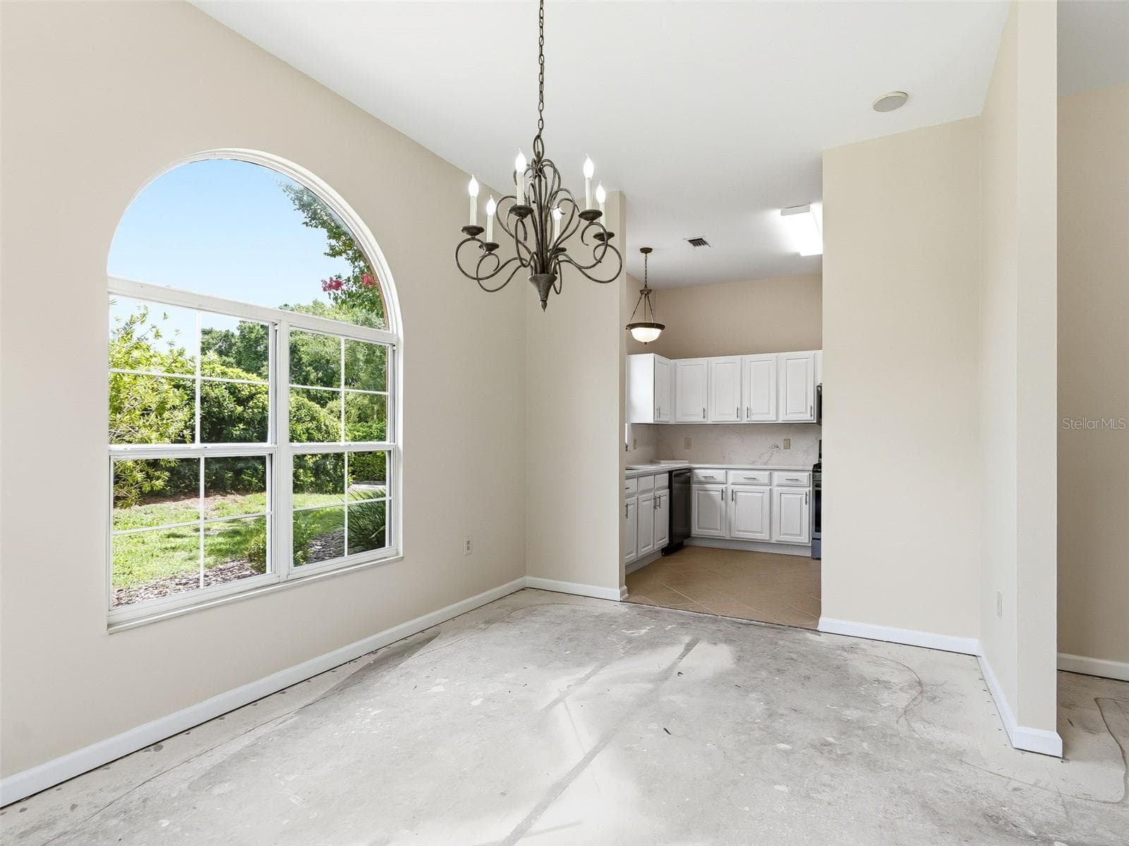 Condominium at 1256 AVENIDA DE LAS CASAS, LADY LAKE, photo 9 of 26