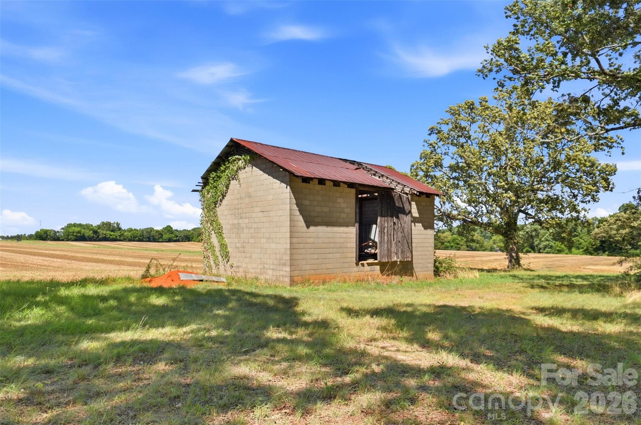 Acreage at Newton, photo 7 of 8