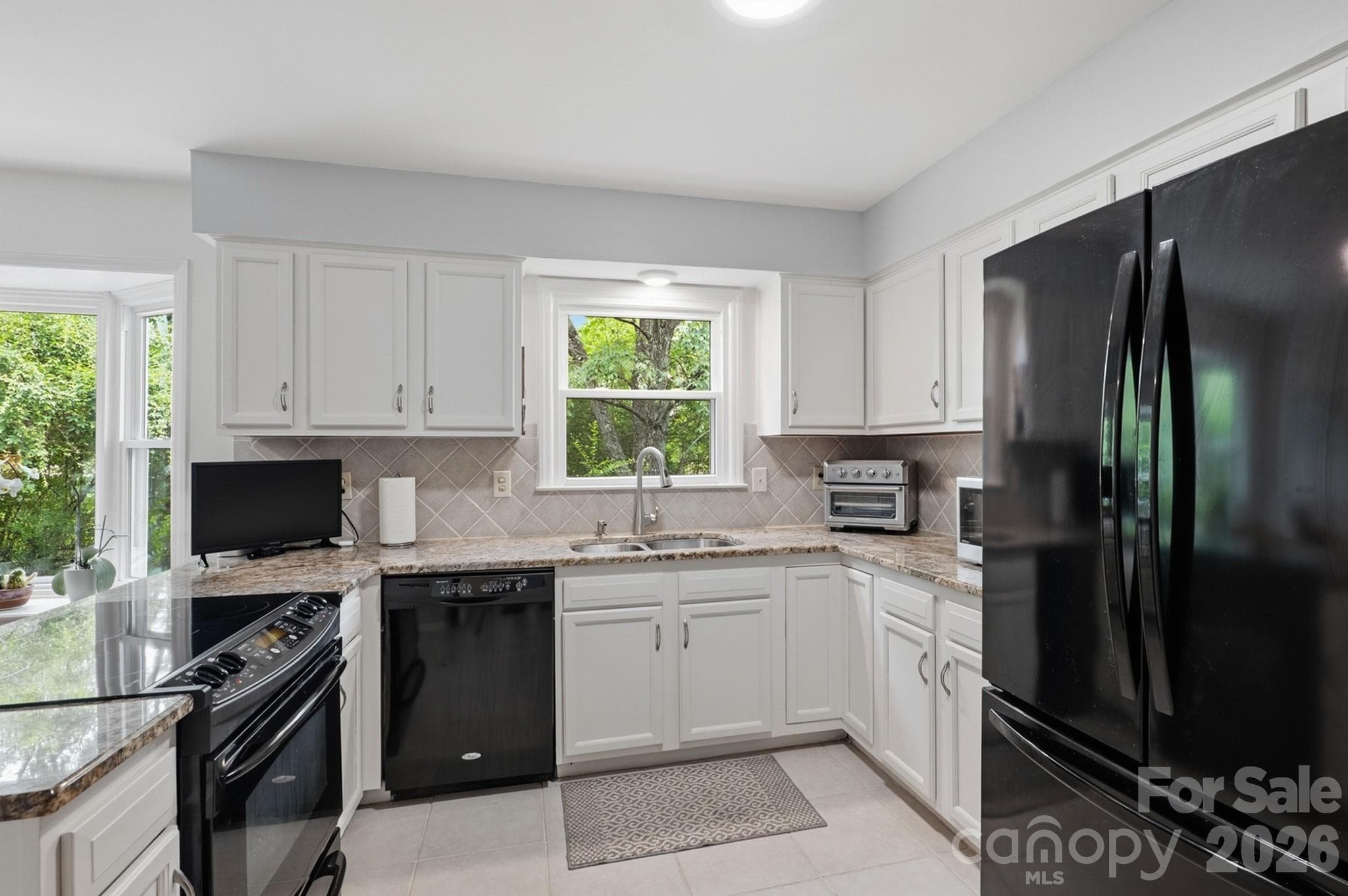 Single Family Residence at 8614 Ducksbill Drive, Charlotte, photo 9 of 32