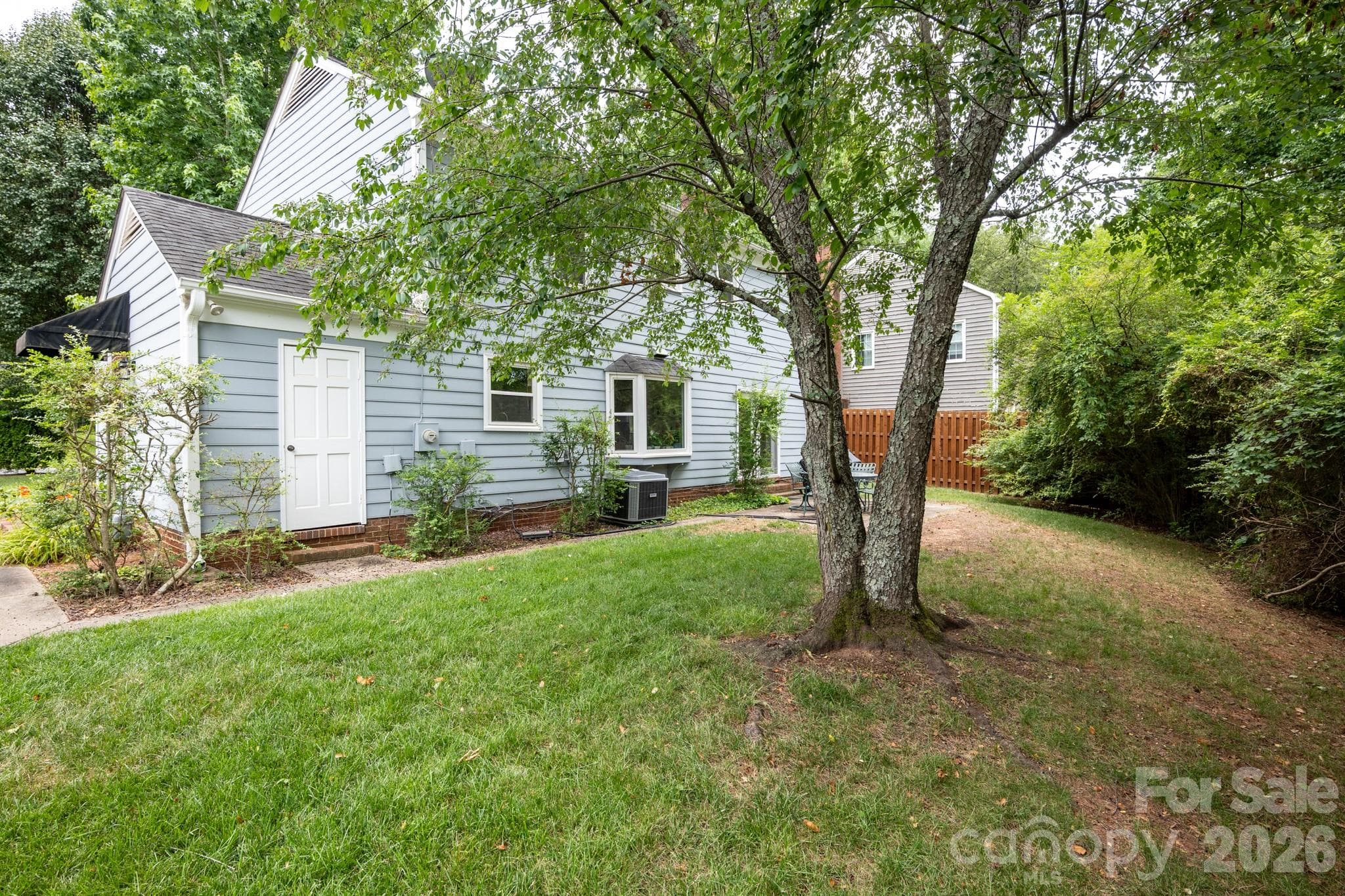 Single Family Residence at 8614 Ducksbill Drive, Charlotte, photo 27 of 32