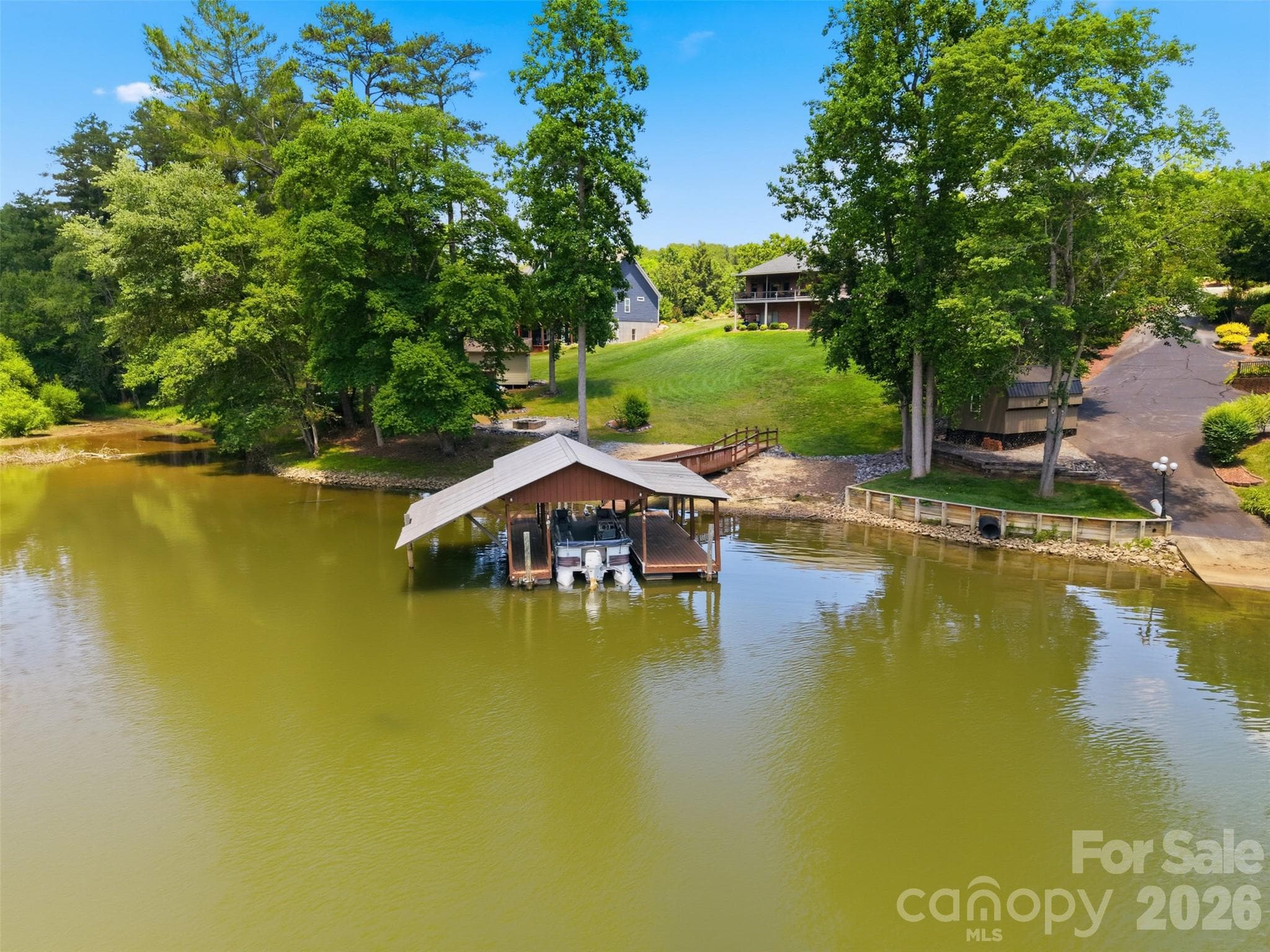 Single Family Residence at Taylorsville, photo 45 of 49