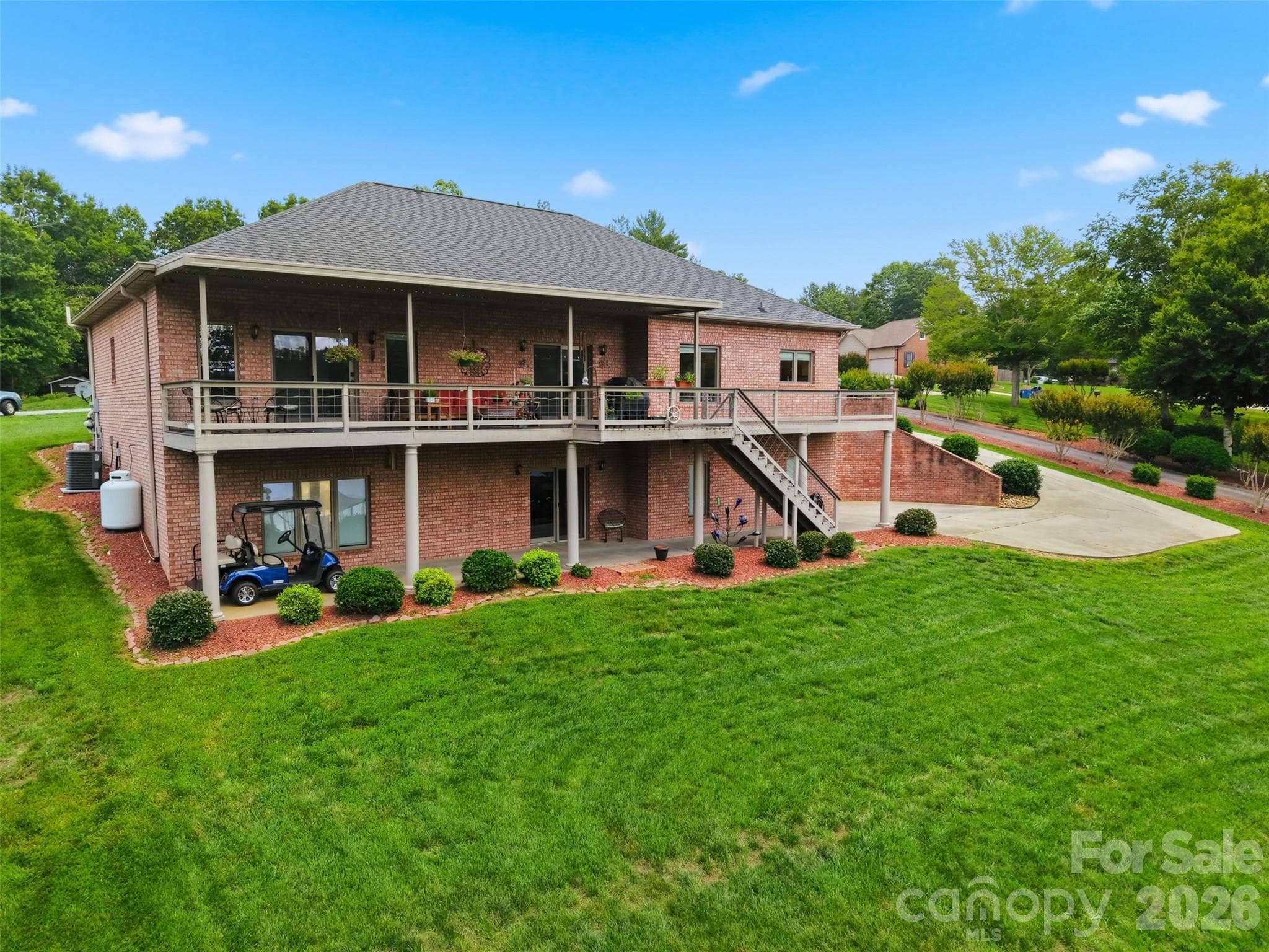 Single Family Residence at Taylorsville, photo 11 of 49