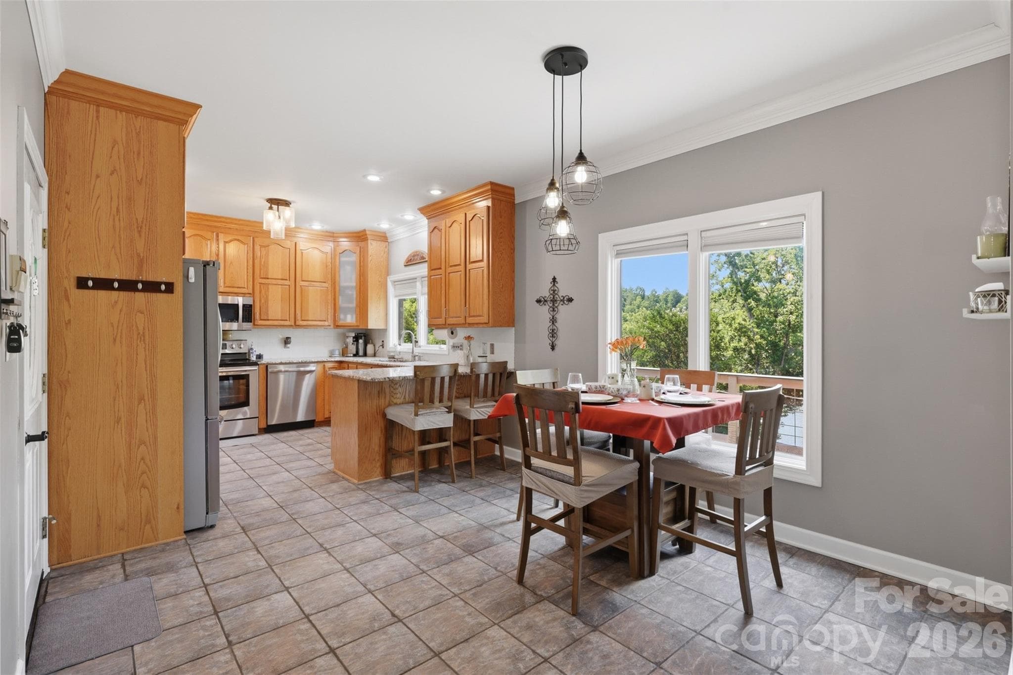 Single Family Residence at Taylorsville, photo 19 of 49