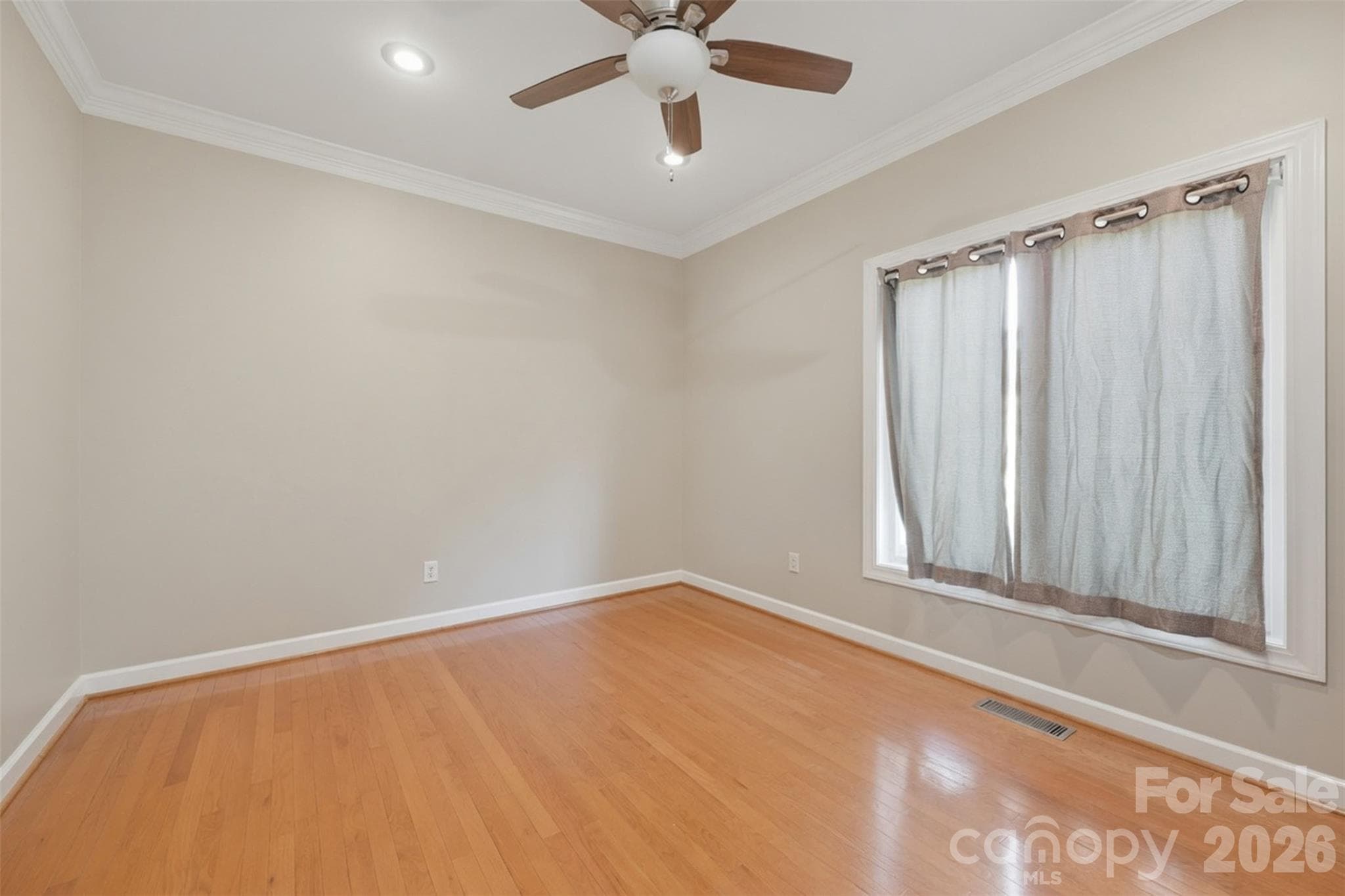 Single Family Residence at Taylorsville, photo 31 of 49