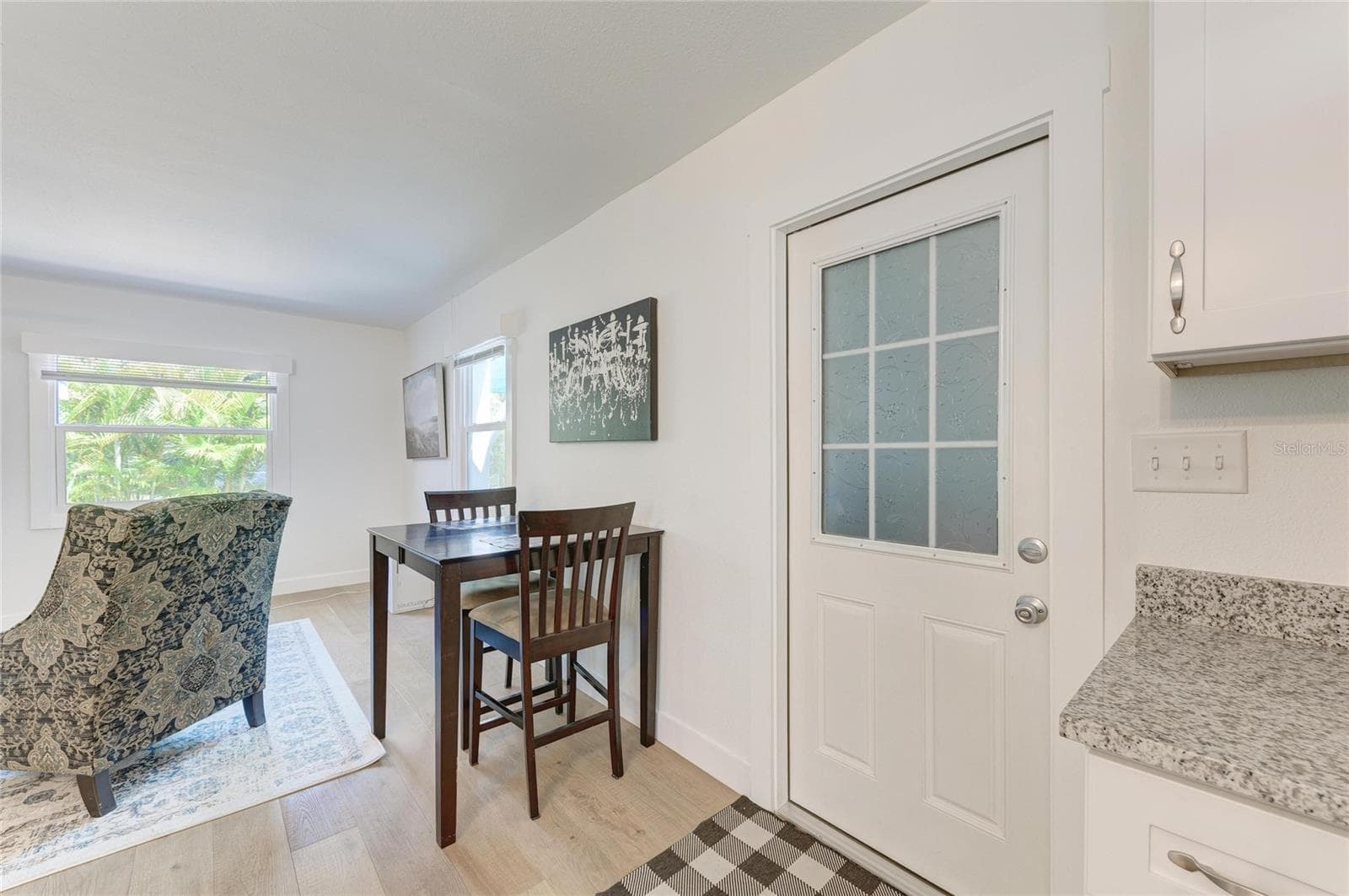Single Family Residence at 901 OAK ST SW, RUSKIN, photo 11 of 63