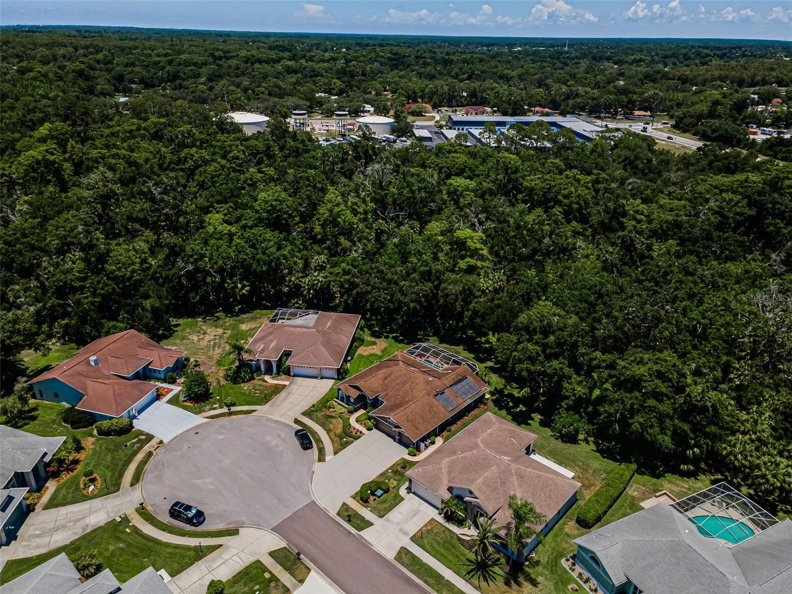 Single Family Residence at 6646 GARDEN PALM CT, NEW PORT RICHEY, photo 3 of 79