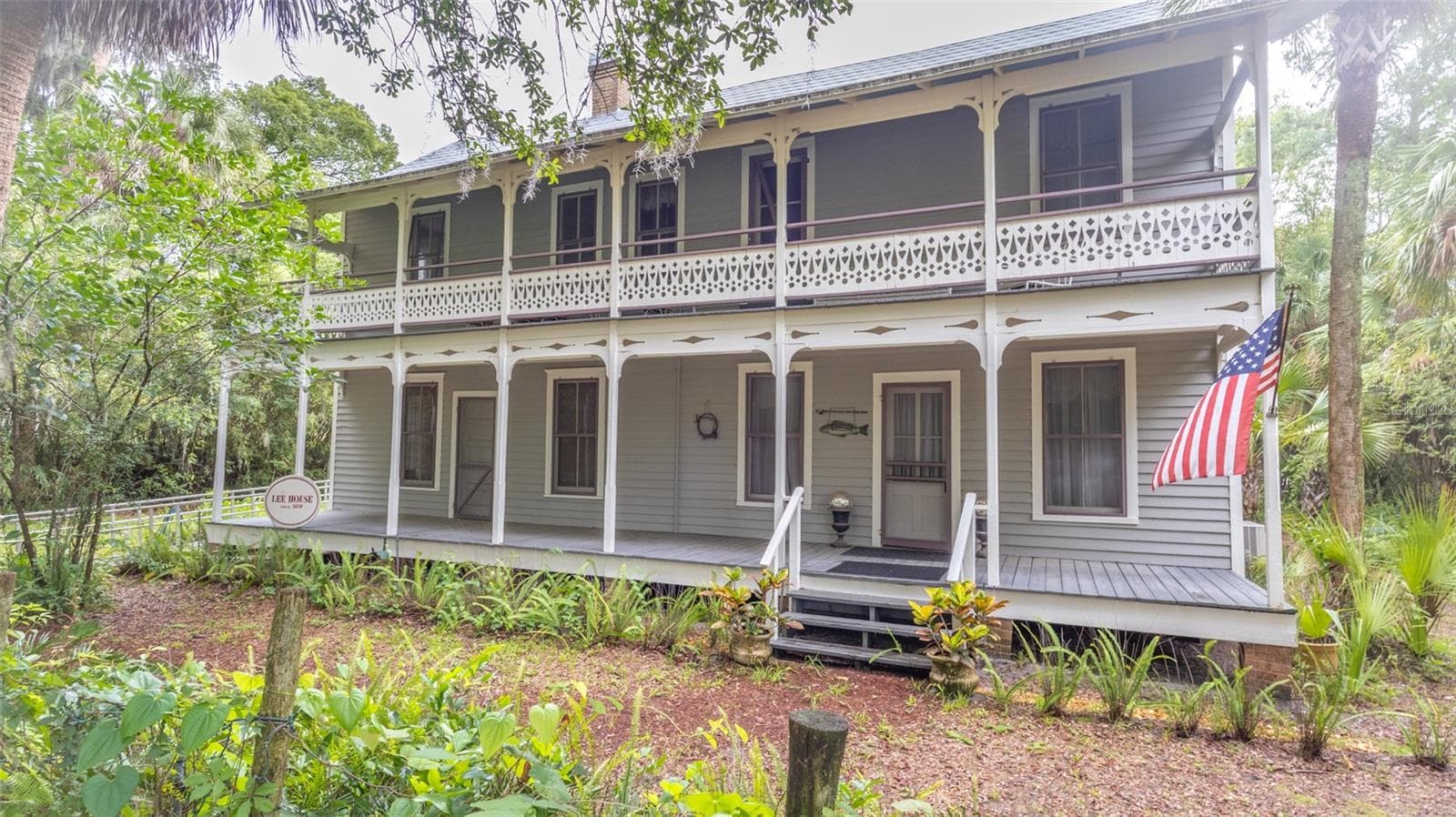 200 PARK ST