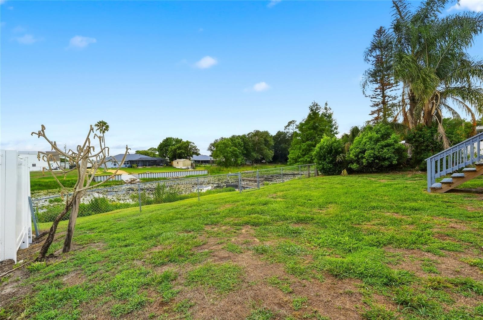Manufactured Home at 338 1ST AVE N, LAKE WALES, photo 48 of 60