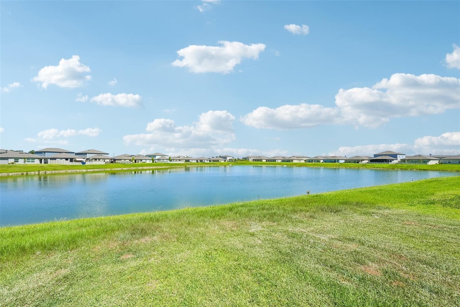 Serene Lake View - 8807 SUNSET PARK TRL, PARRISH