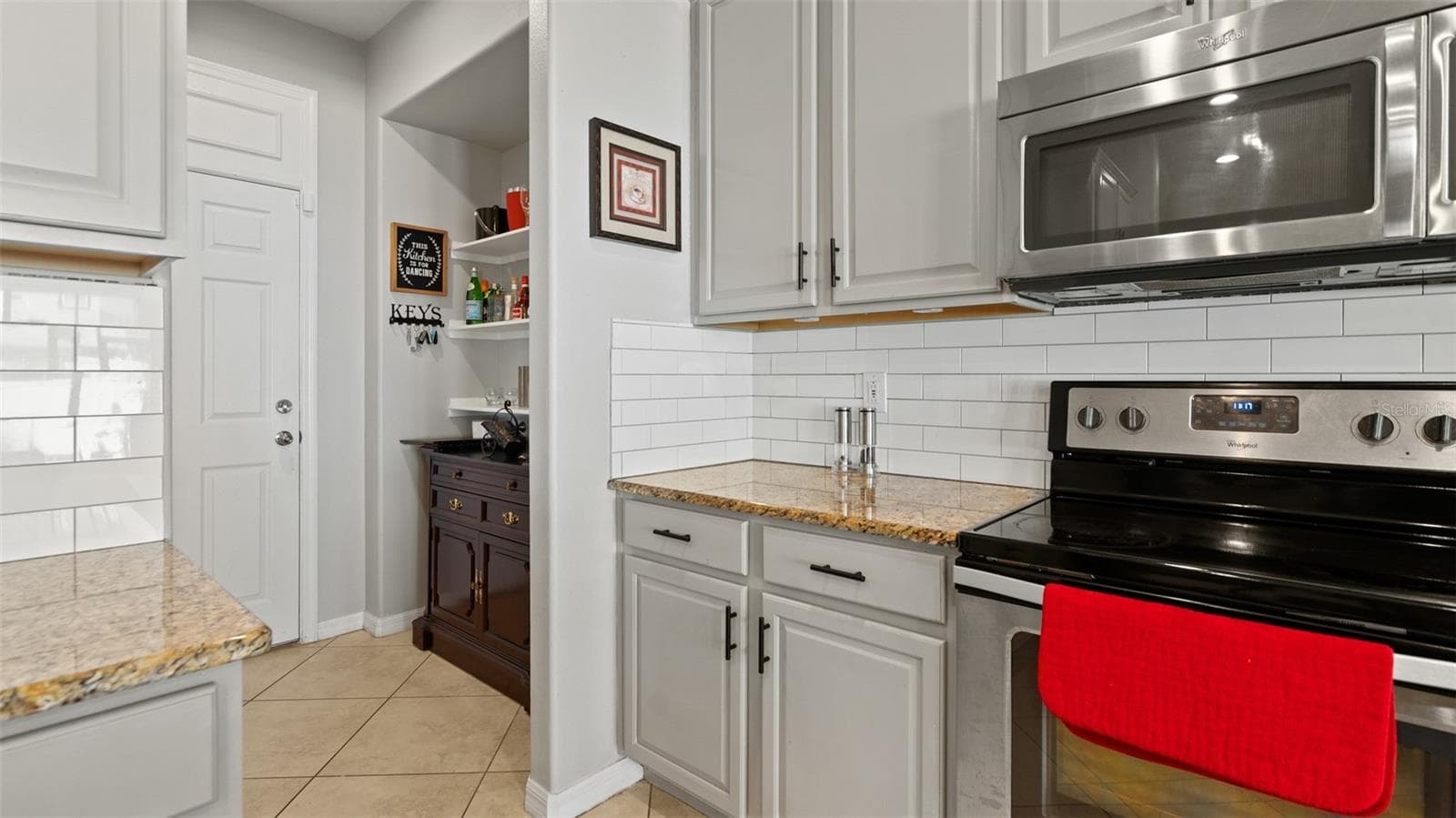 Kitchen - 2544 FOLIO WAY, KISSIMMEE
